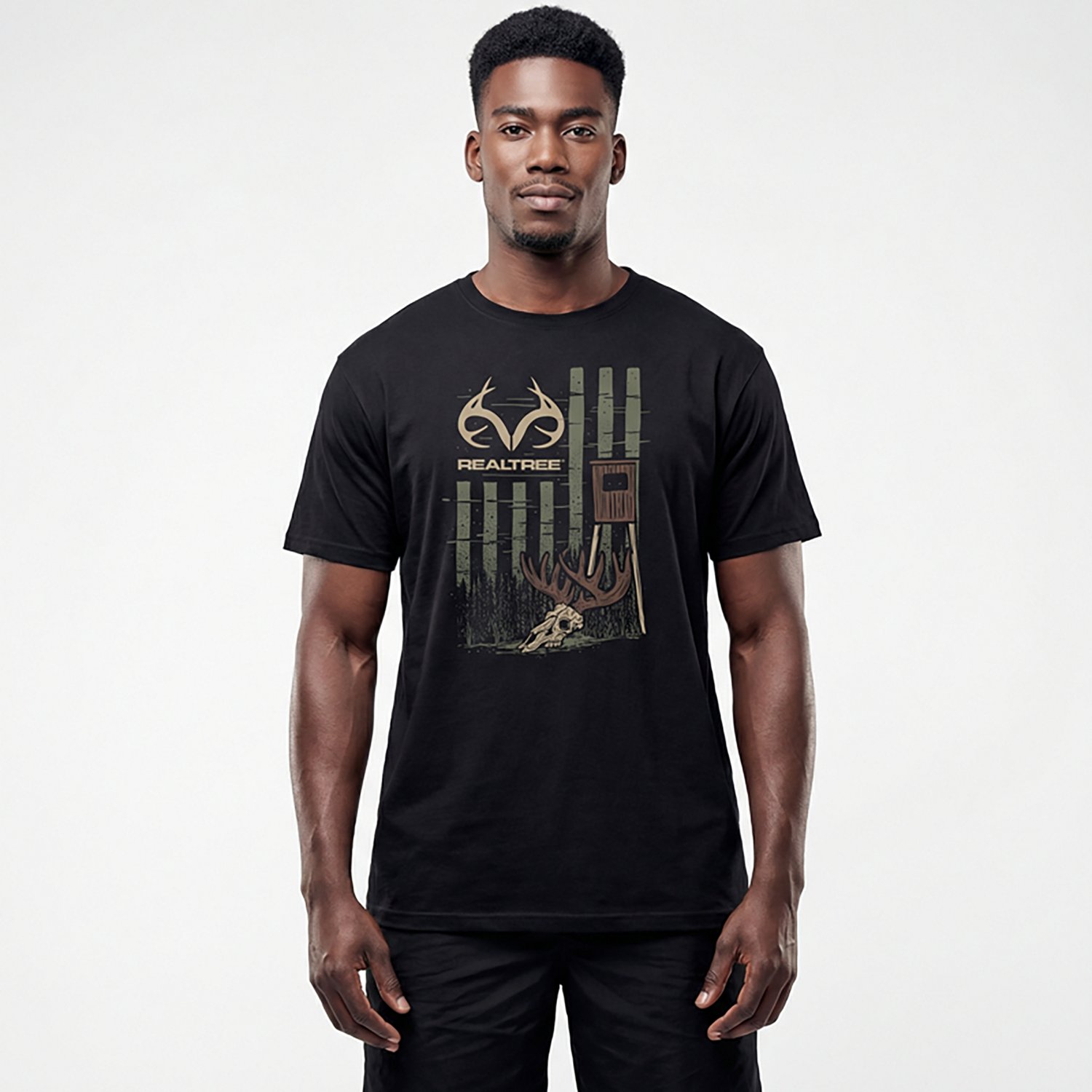 Realtree Men's Deer Stand Flag Short Sleeve T-shirt