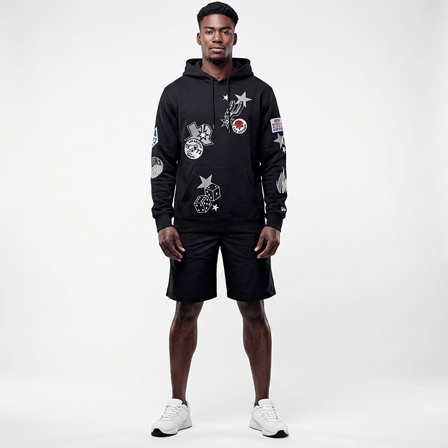 New Era Men's Spurs Oversized Side Zip Pullover Hoodie - view number 3