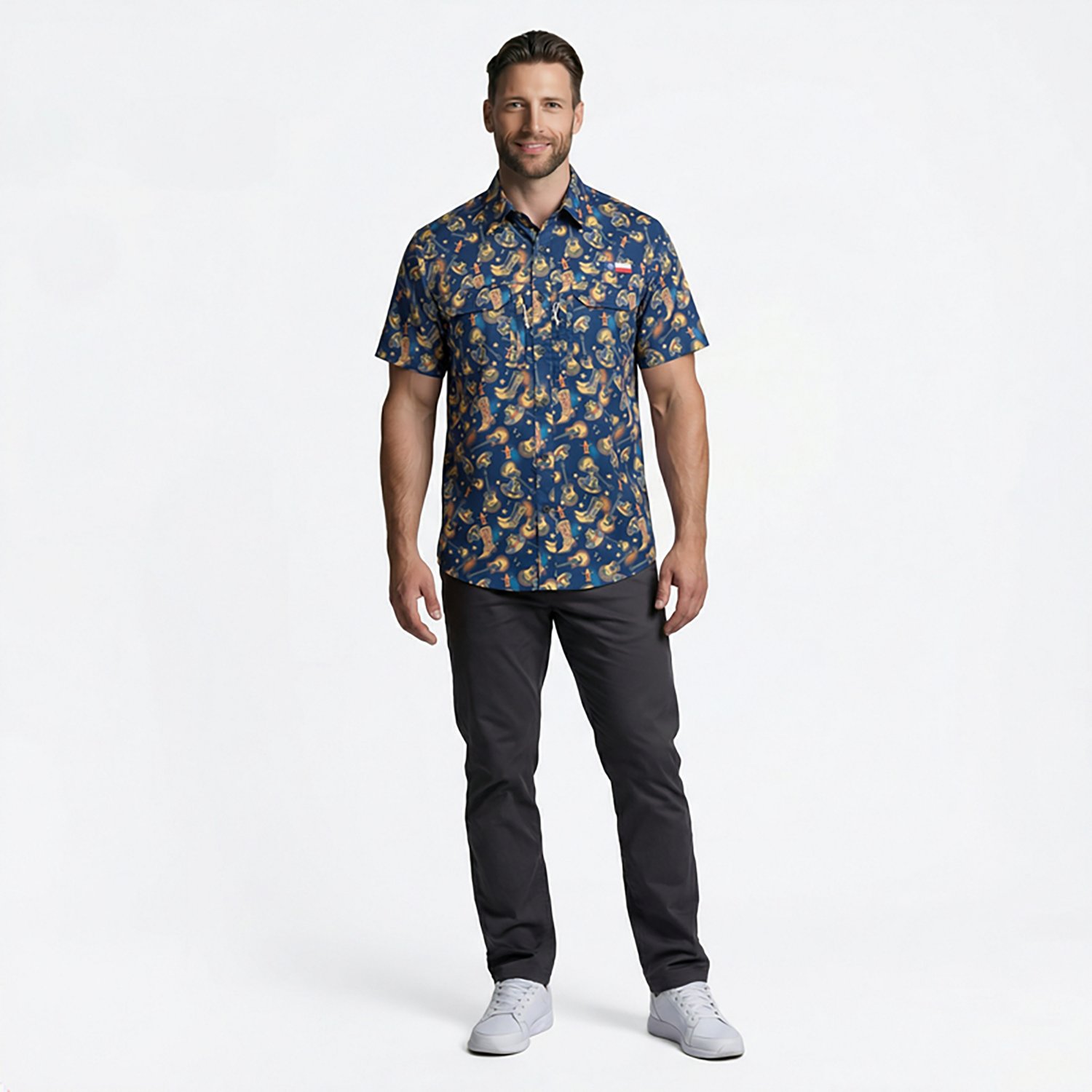 Magellan Outdoors Men's Howdy Print Short Sleeve Shirt