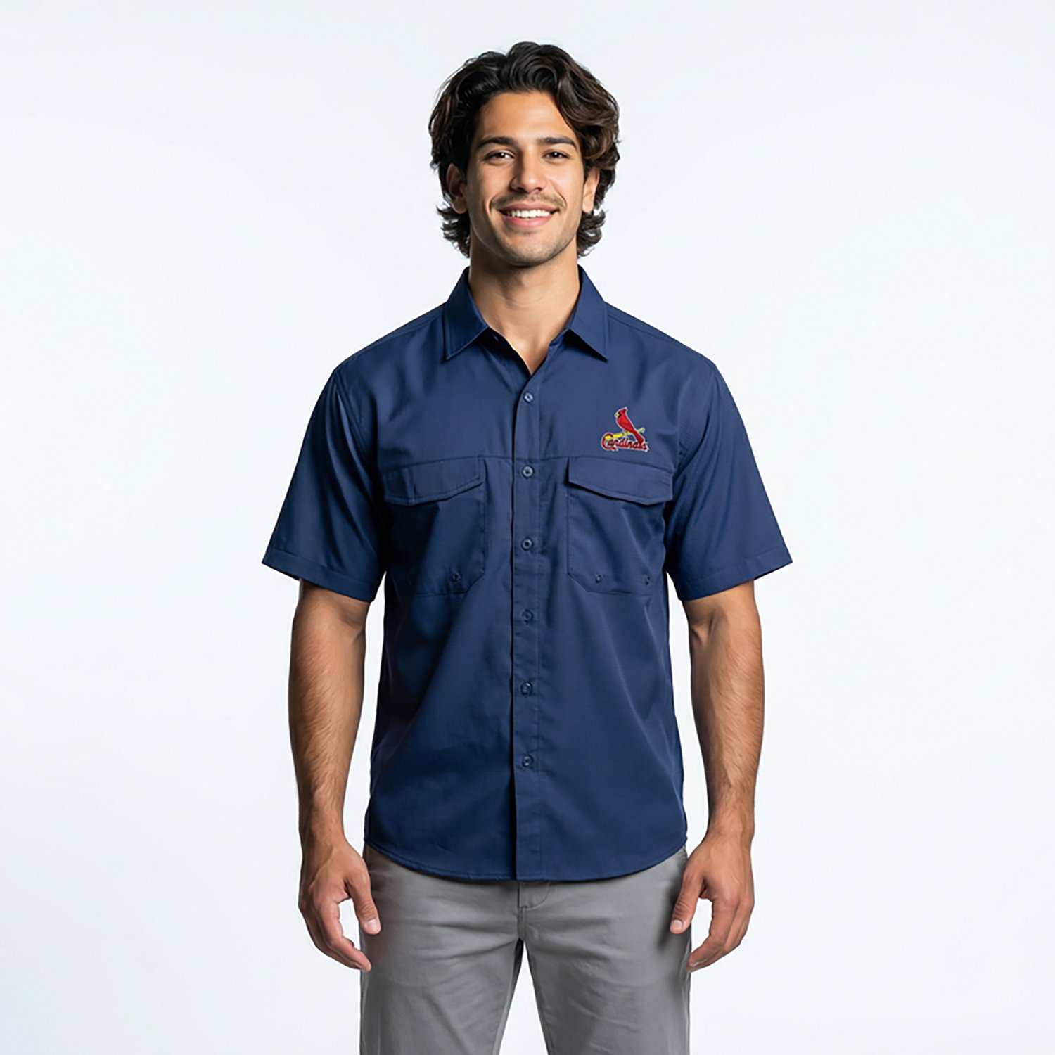 Antigua Men's St. Louis Cardinals Game Day Woven Fishing Shirt - view number 2