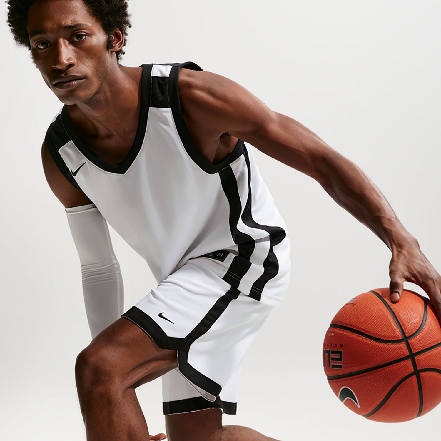 Nike Men's DNA Academy Dri-FIT Basketball Shorts 8 in - view number 5