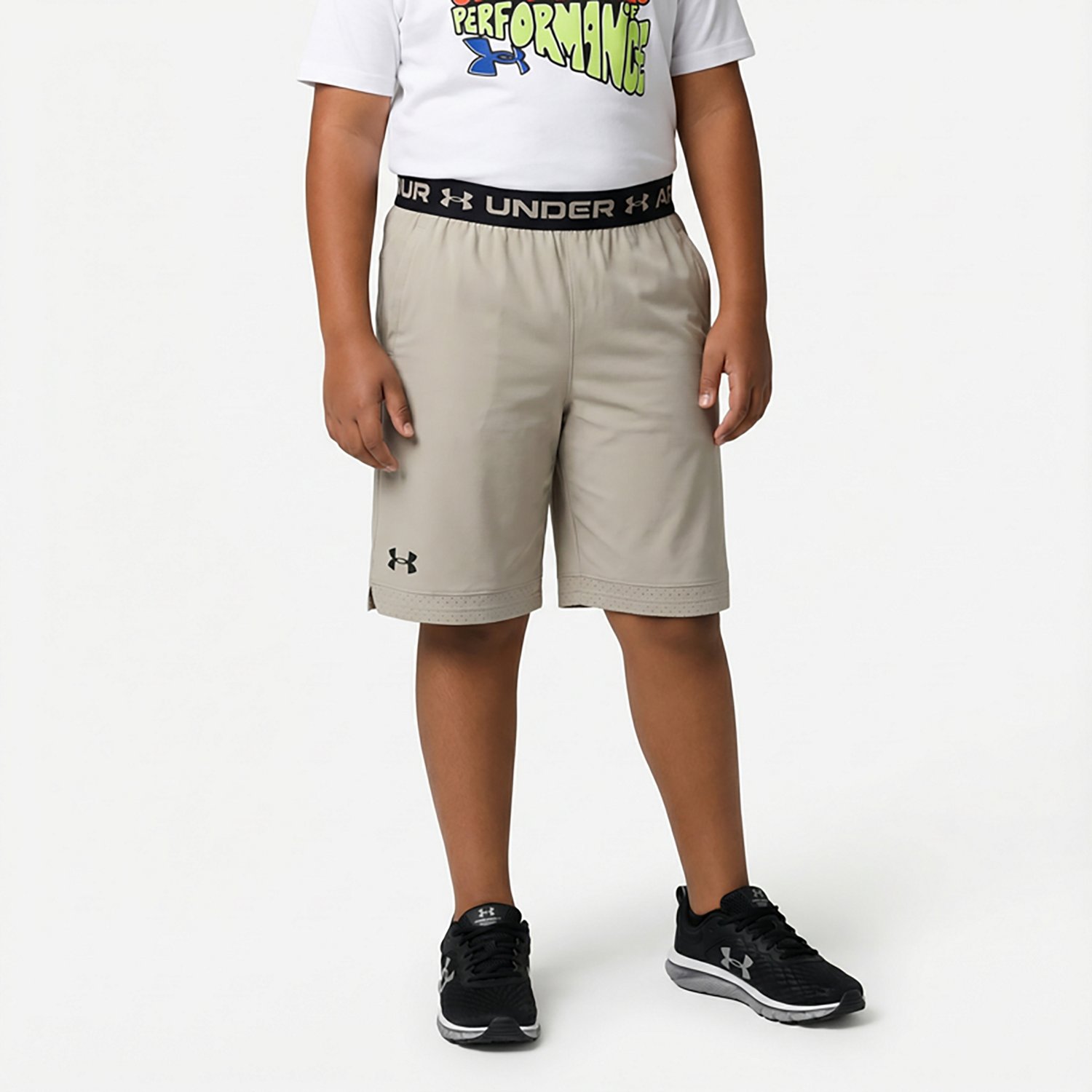 Under Armour Boys' Vanish Shorts 7 in