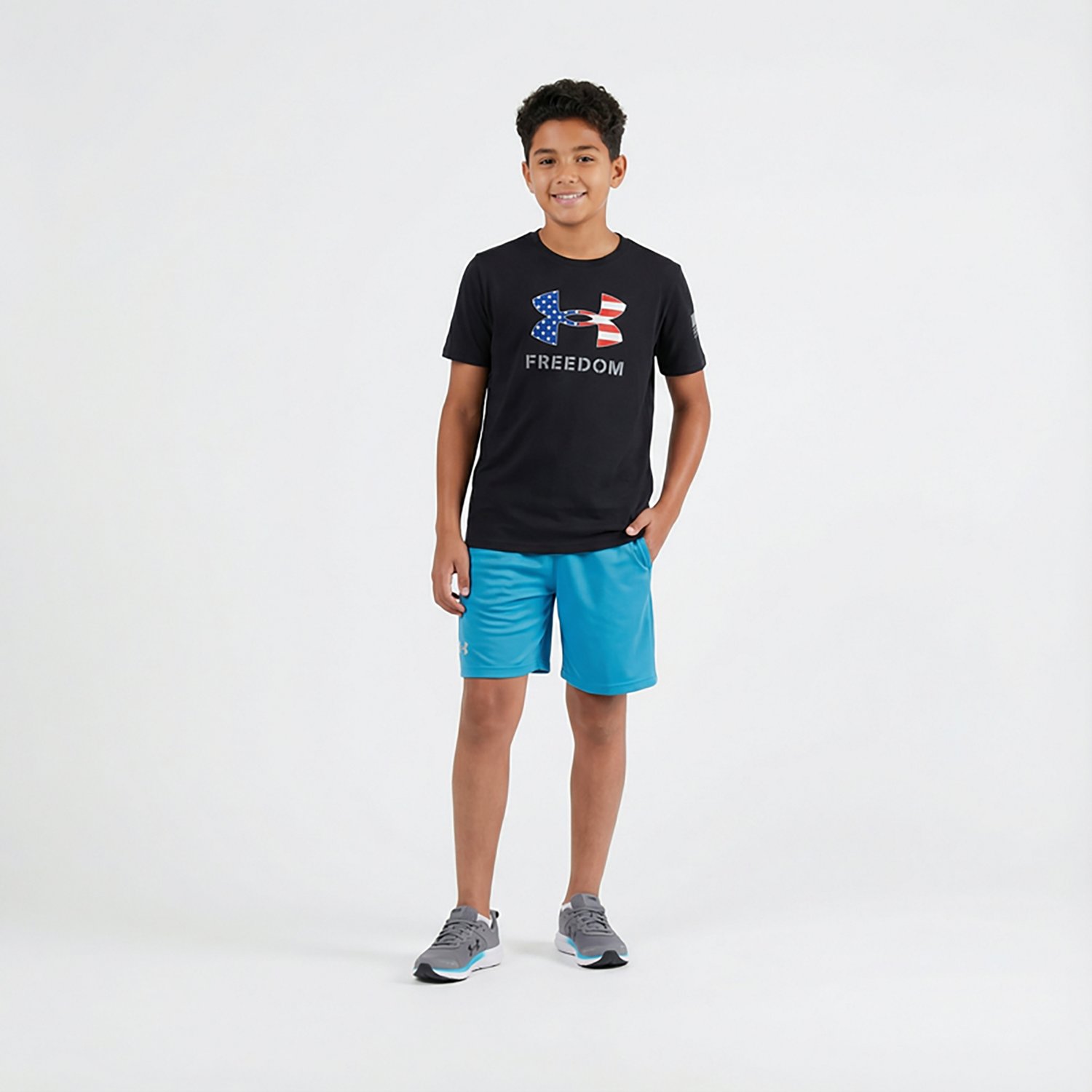 Under Armour Boys' Freedom Big Logo Short Sleeve T-shirt