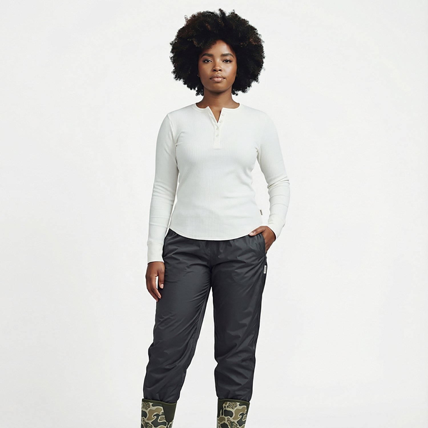 Magellan Outdoors Women's Hickory Canyon Ribbed Long Sleeve Henley Shirt - view number 2