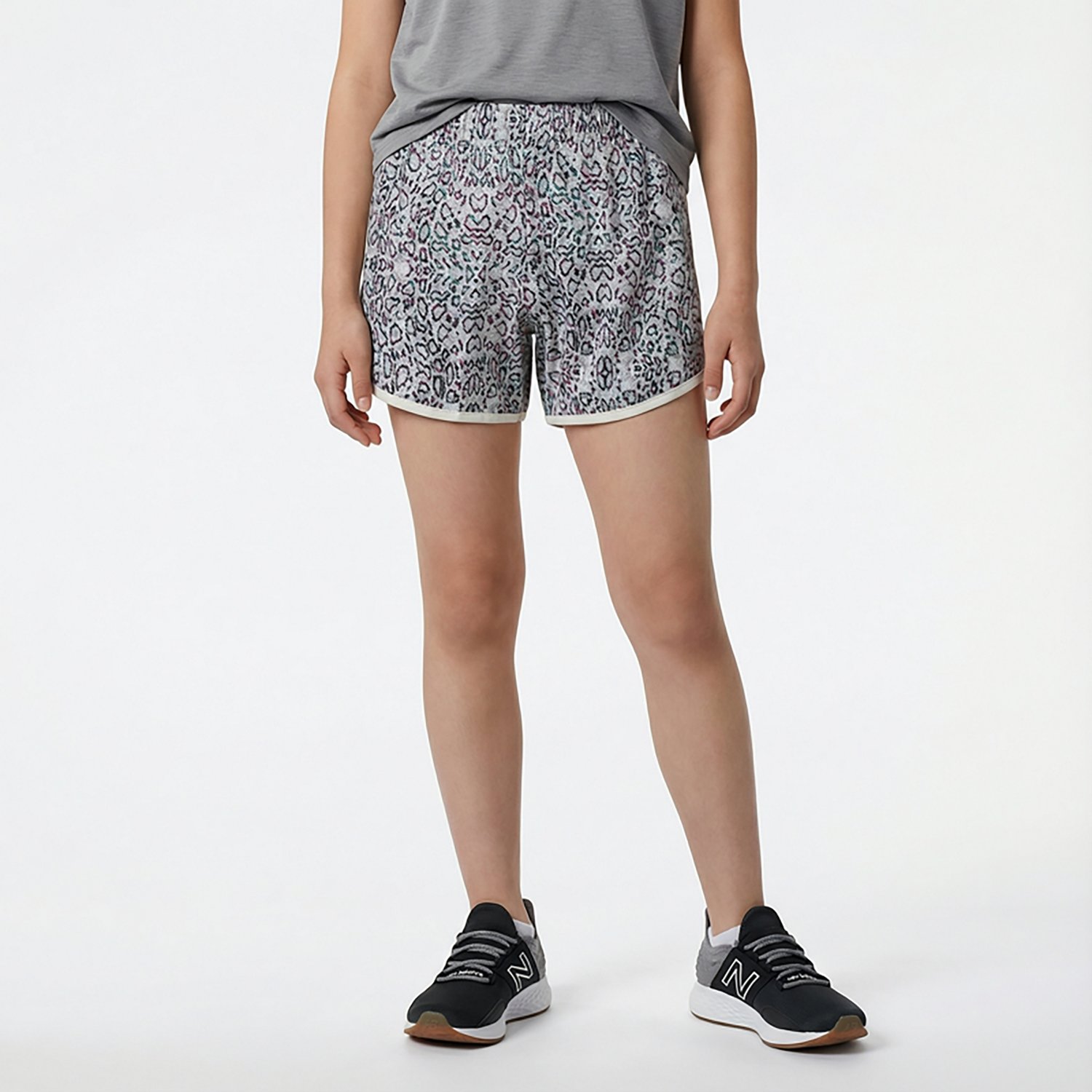 BCG Girls' Run Race Print Shorts 3.5 in - view number 2