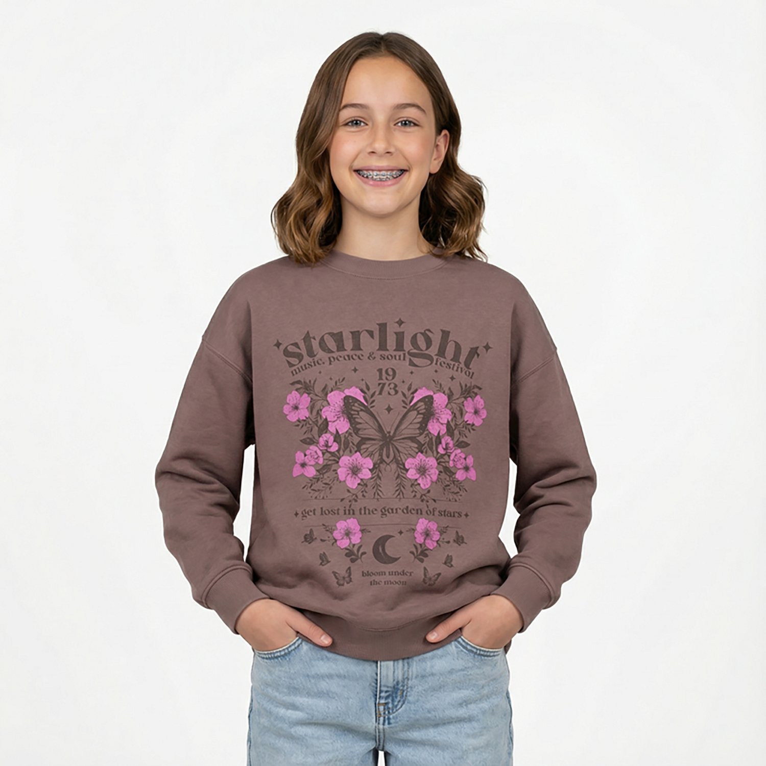 BCG Girls' Lifestyle Starlight Fleece Oversize Graphic Pullover - view number 2