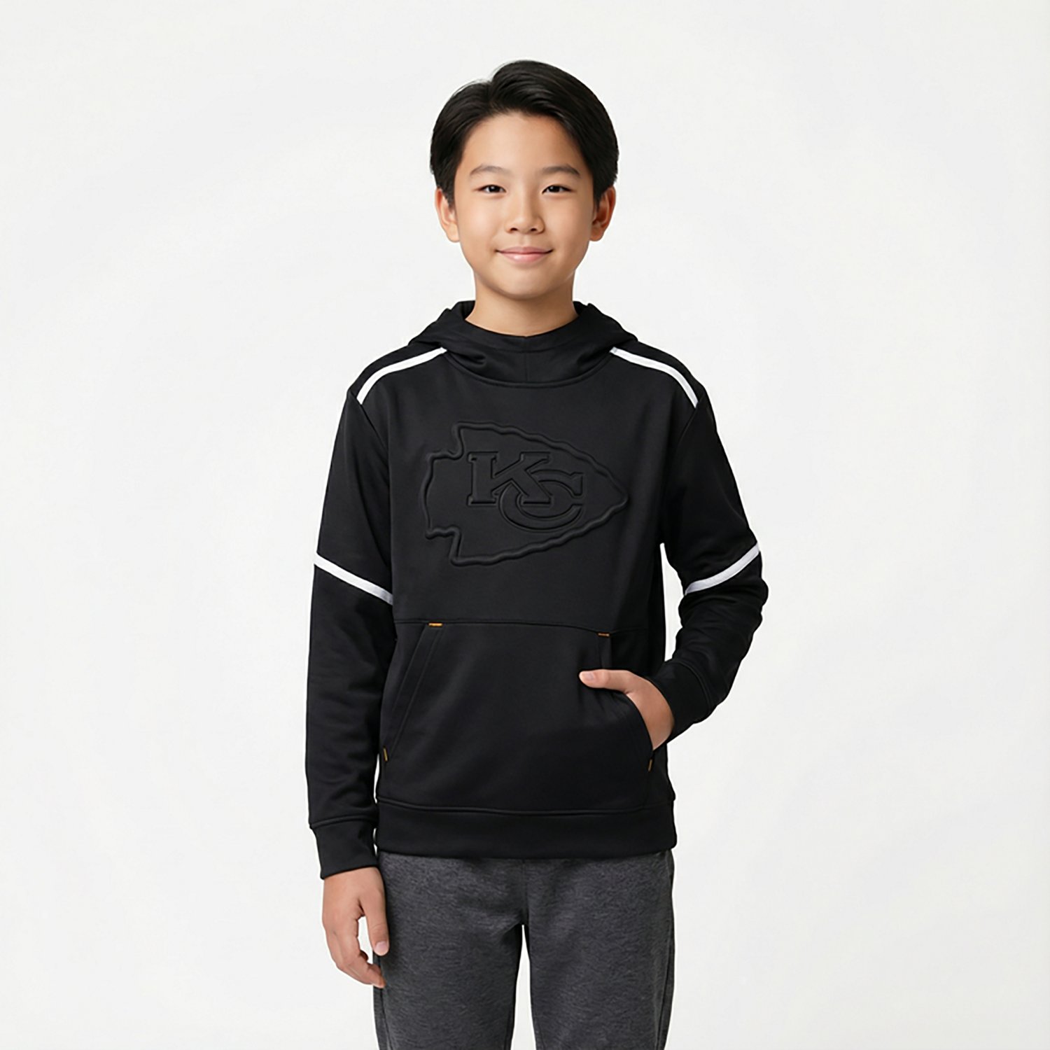 Outerstuff Kids' Kansas City Chiefs Defensive Line Pullover Hoodie - view number 2