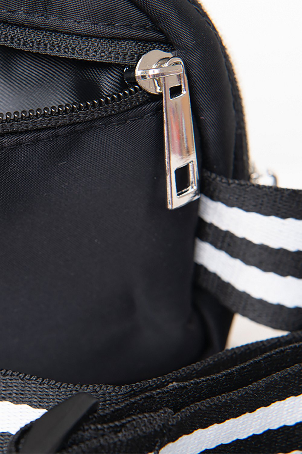 Katydid Nylon Belt Bag - view number 4
