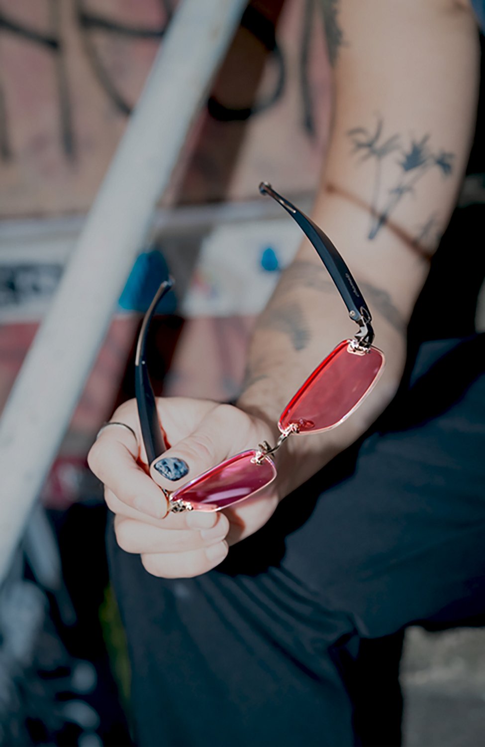 Chamelo Prismatic Aura Touch Sunglasses - view number 7