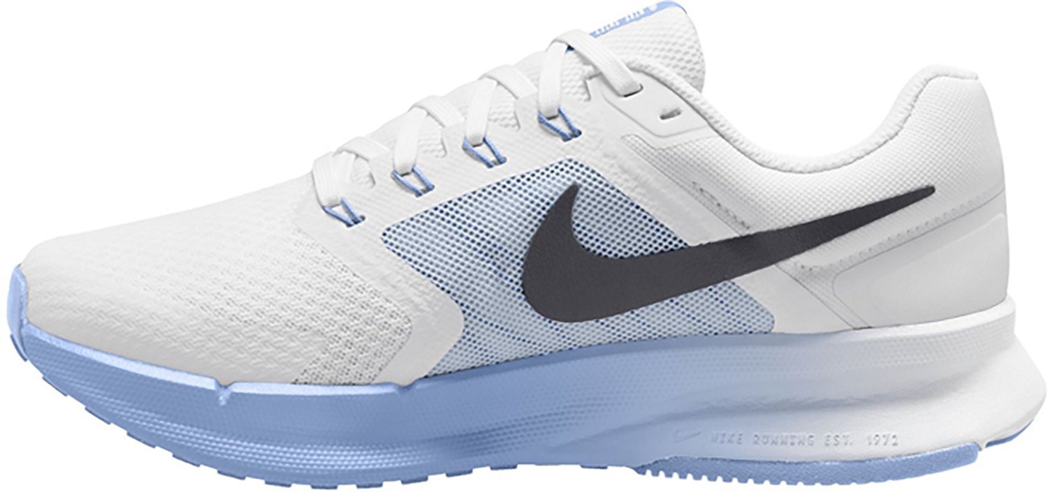 Nike Women's Run Swift 3 Running Shoes - view number 2