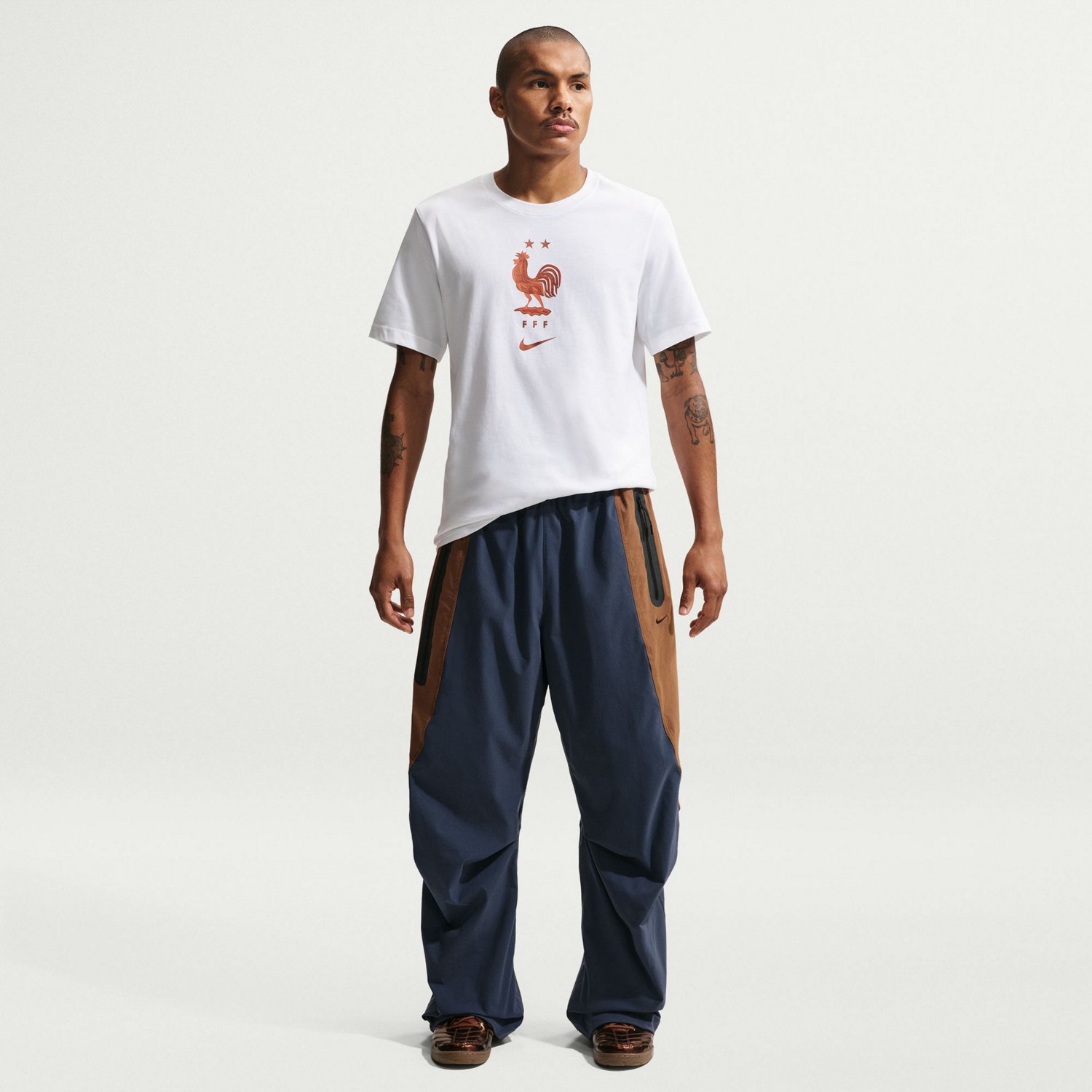 Nike Men's France World Cup 2026 Crest T-Shirt