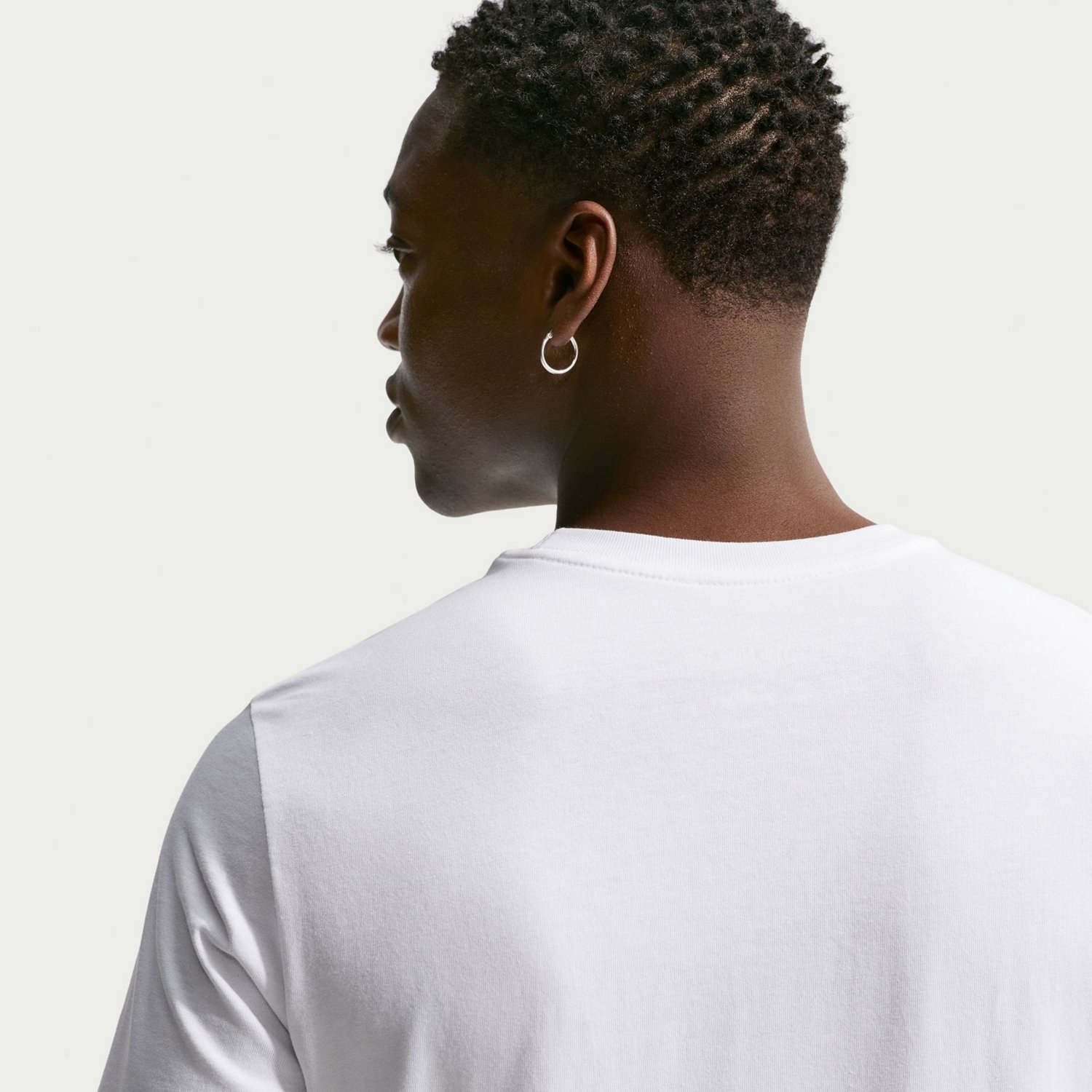 Nike Men's Nigeria World Cup 2026 Crest T-Shirt - view number 4