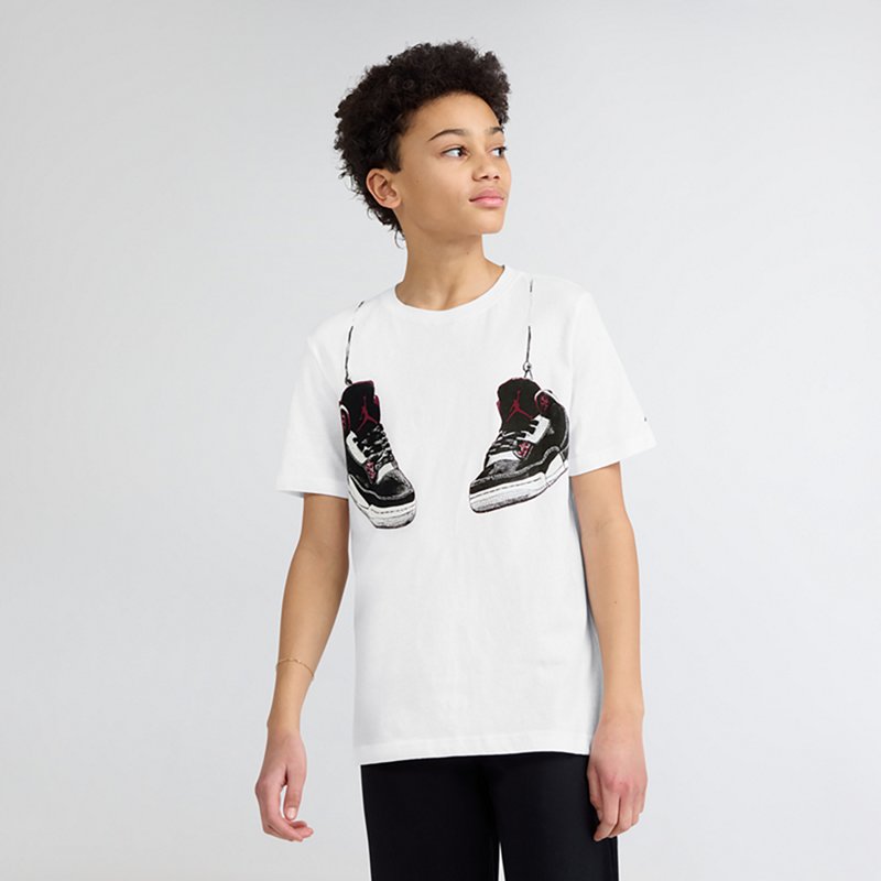 Jordan Boys' Shoe String T-Shirt, Medium, White