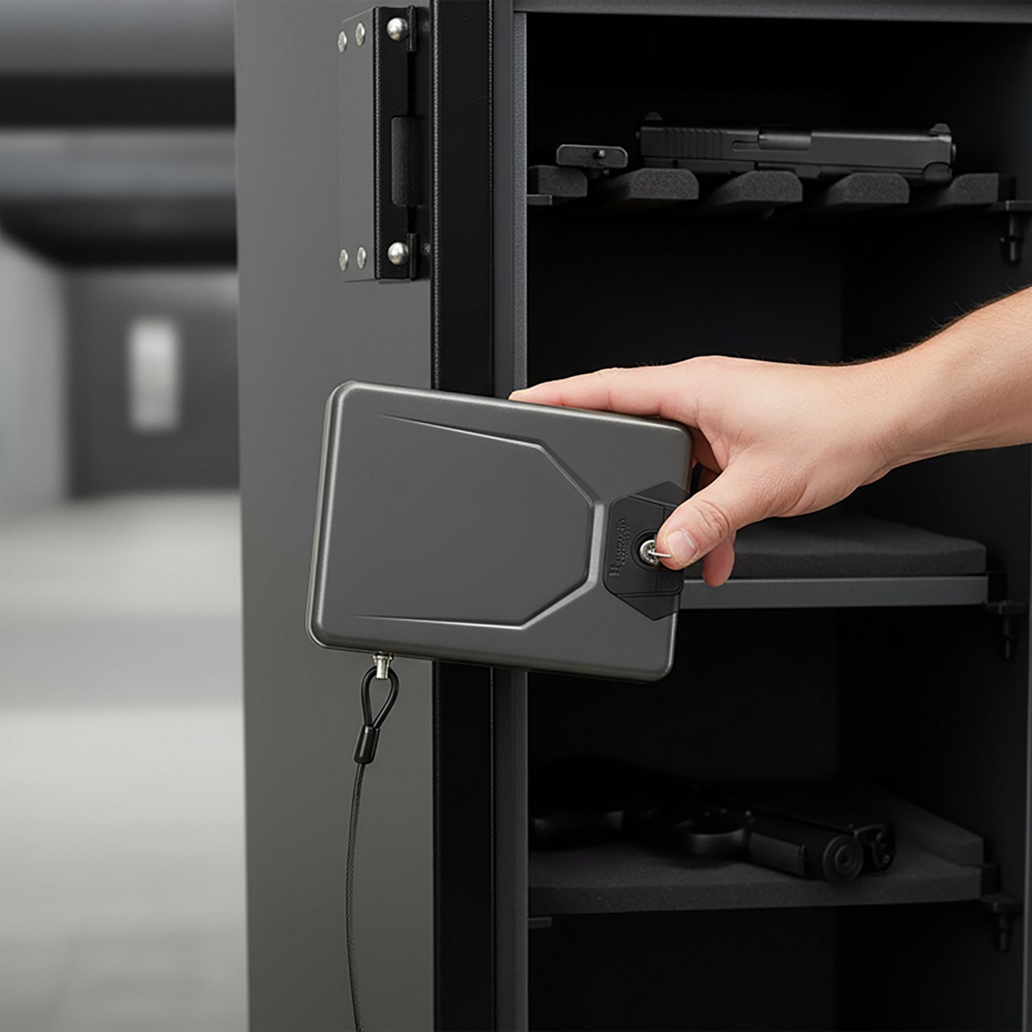 Hornady Alpha Elite Lock Box                                                                                                     - view number 4