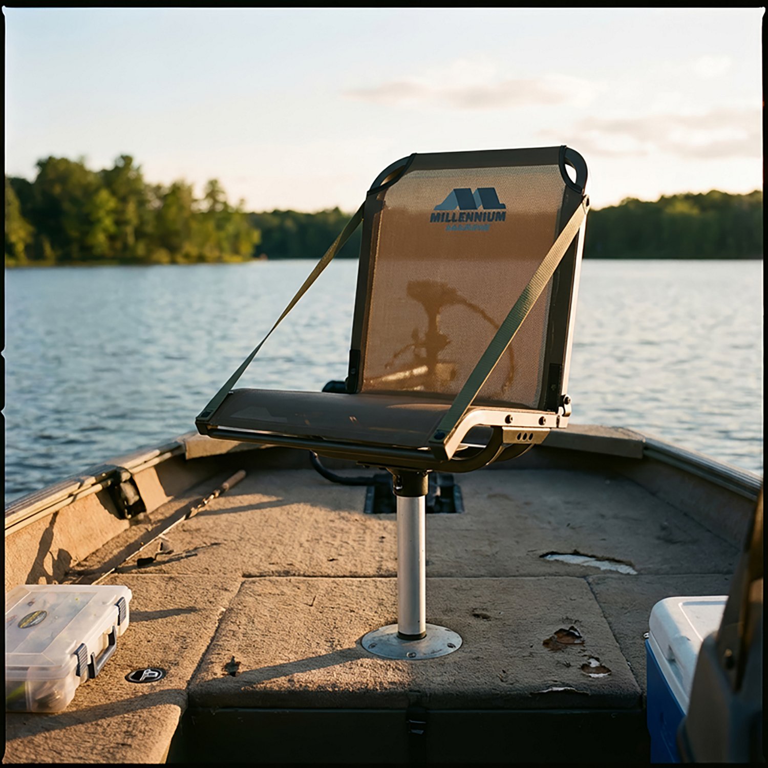 Millennium B-100 Boat Seat - view number 3