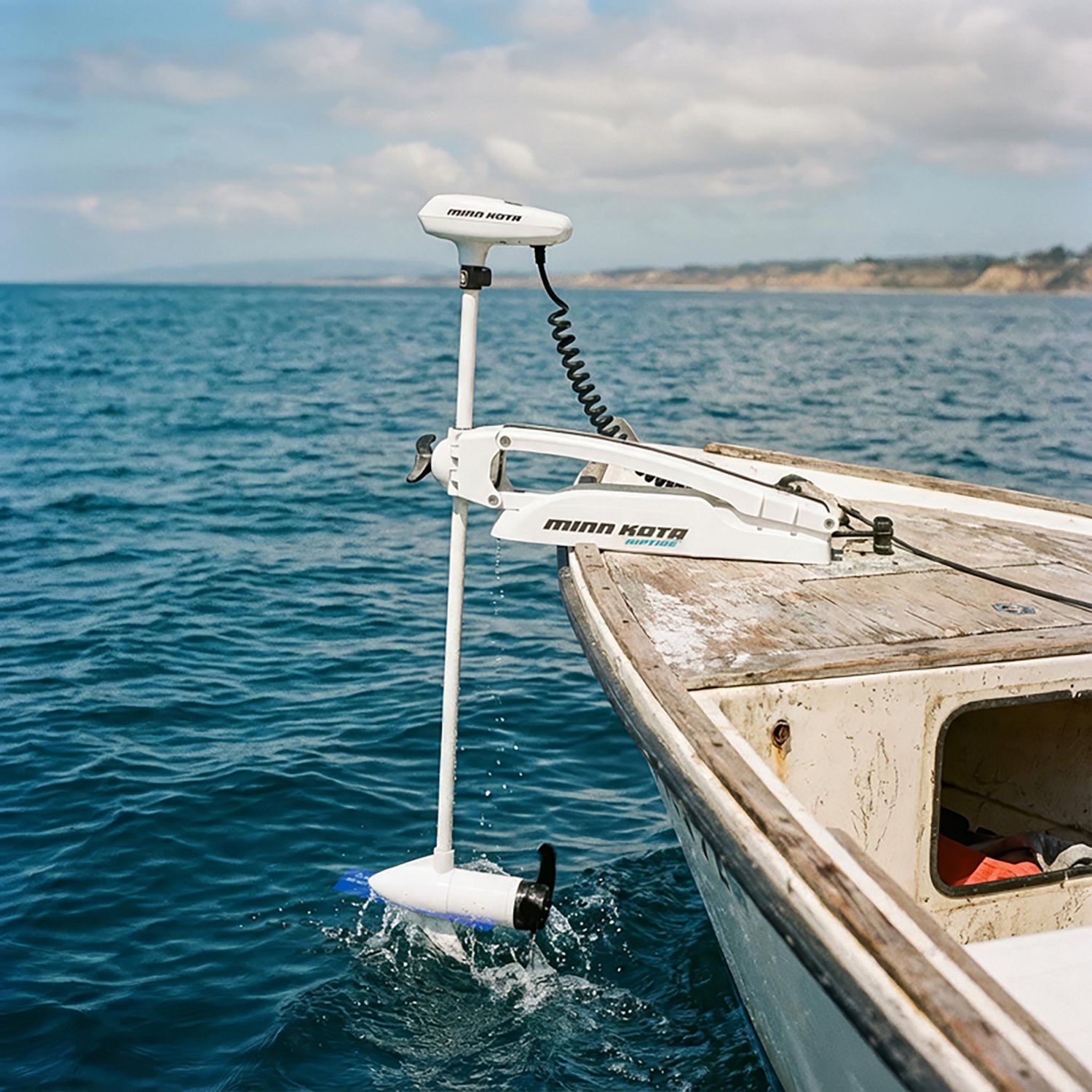 Minn Kota® Riptide 70 Saltwater Bow-Mount Trolling Motor - view number 2