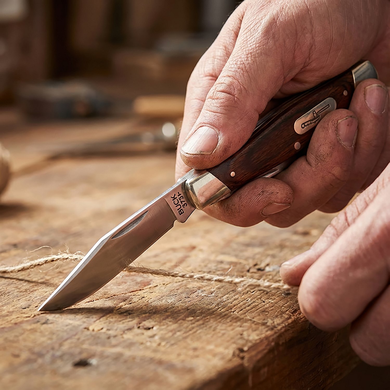 Buck Knives Classic Pocket Knife - view number 2