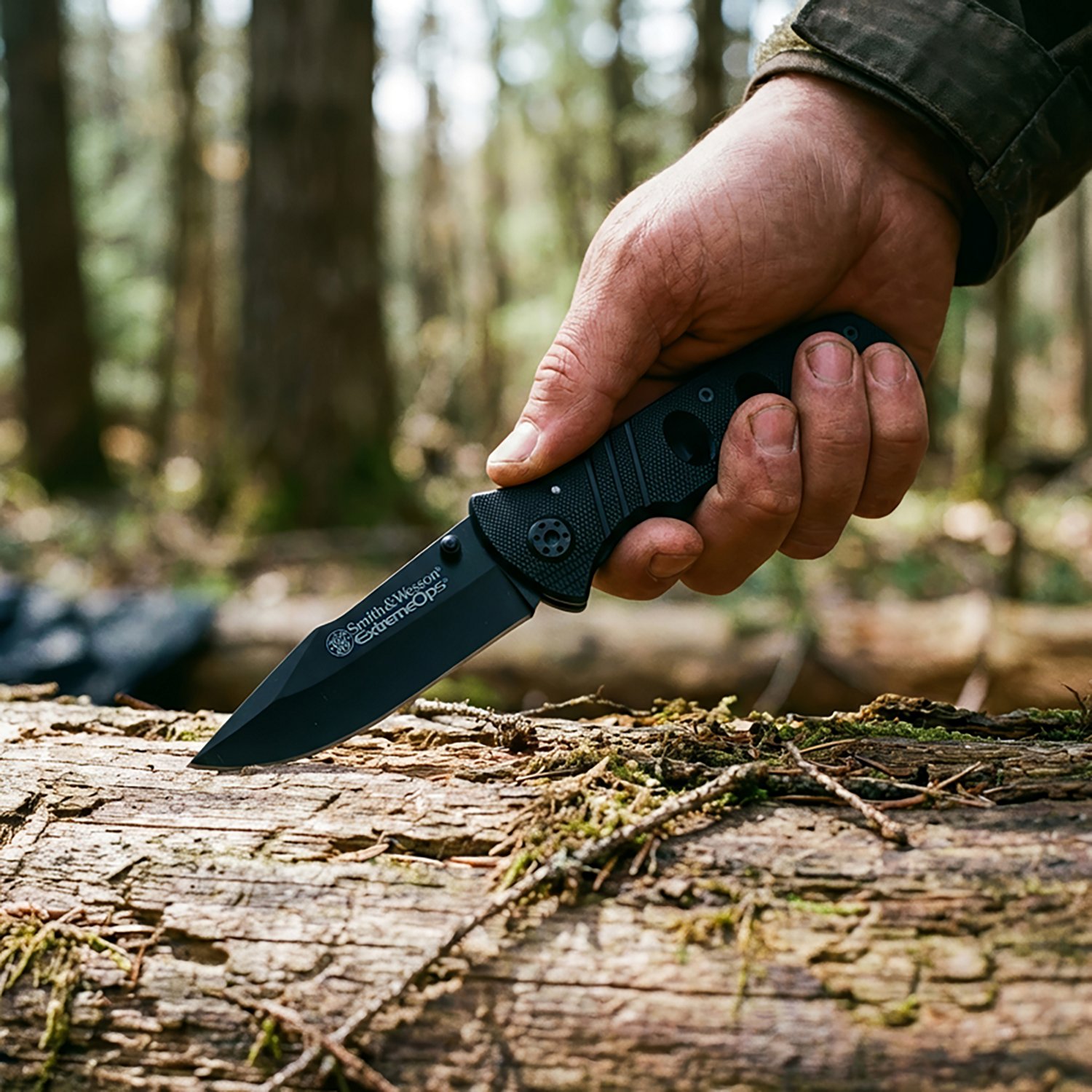 Smith & Wesson Extreme Ops Folding Pocket Knife - view number 2