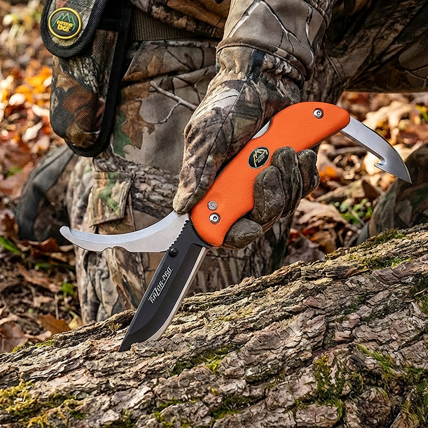 Outdoor Edge Razor-Pro Folding Replaceable Razor Blade Knife with Gutting Blade - view number 2