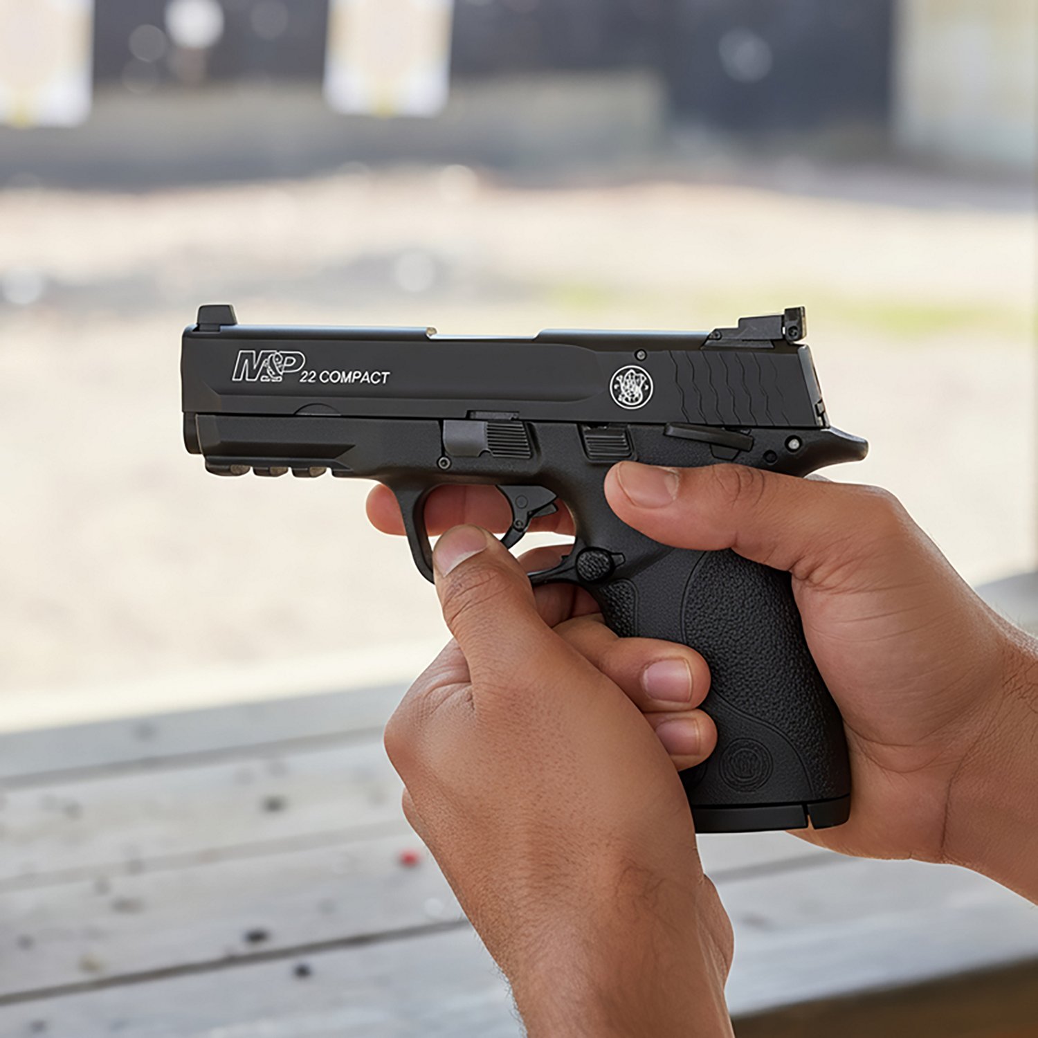 Smith & Wesson M&P22C 22 LR Compact 10-Round Pistol - view number 4