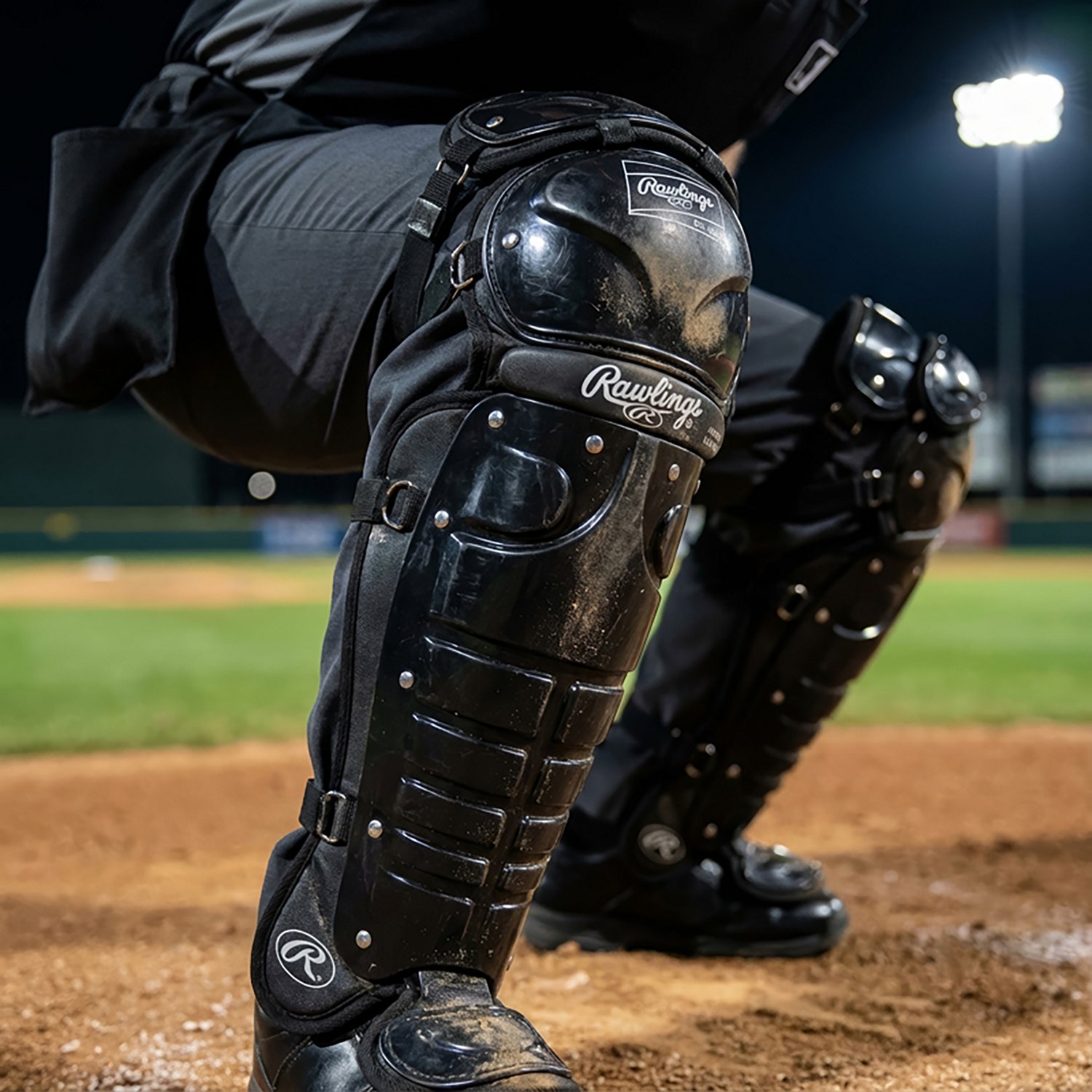 Rawlings 17.5 in Umpire Leg Guard                                                                                                - view number 3