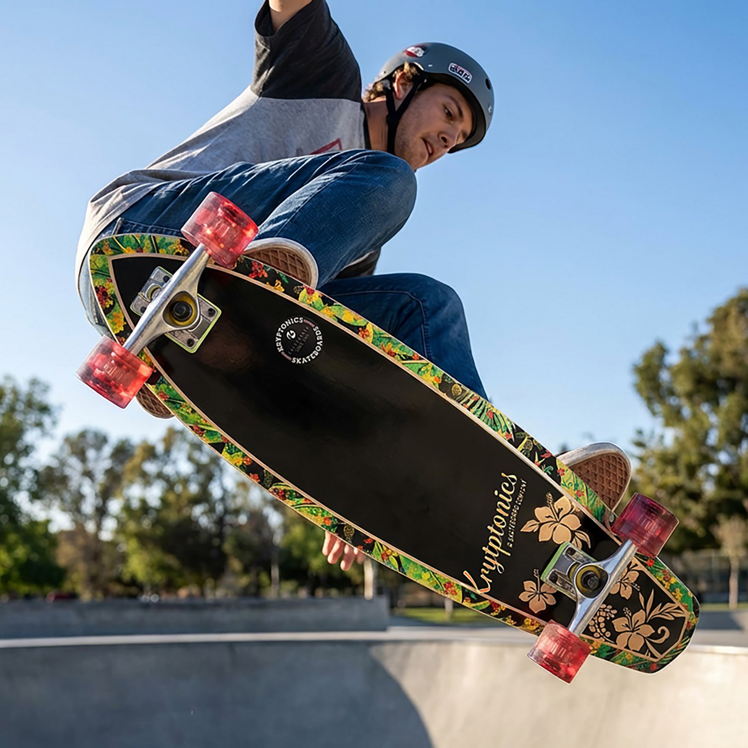 Kryptonics Mini Swallowtail Cruiser 32" Longboard - view number 4
