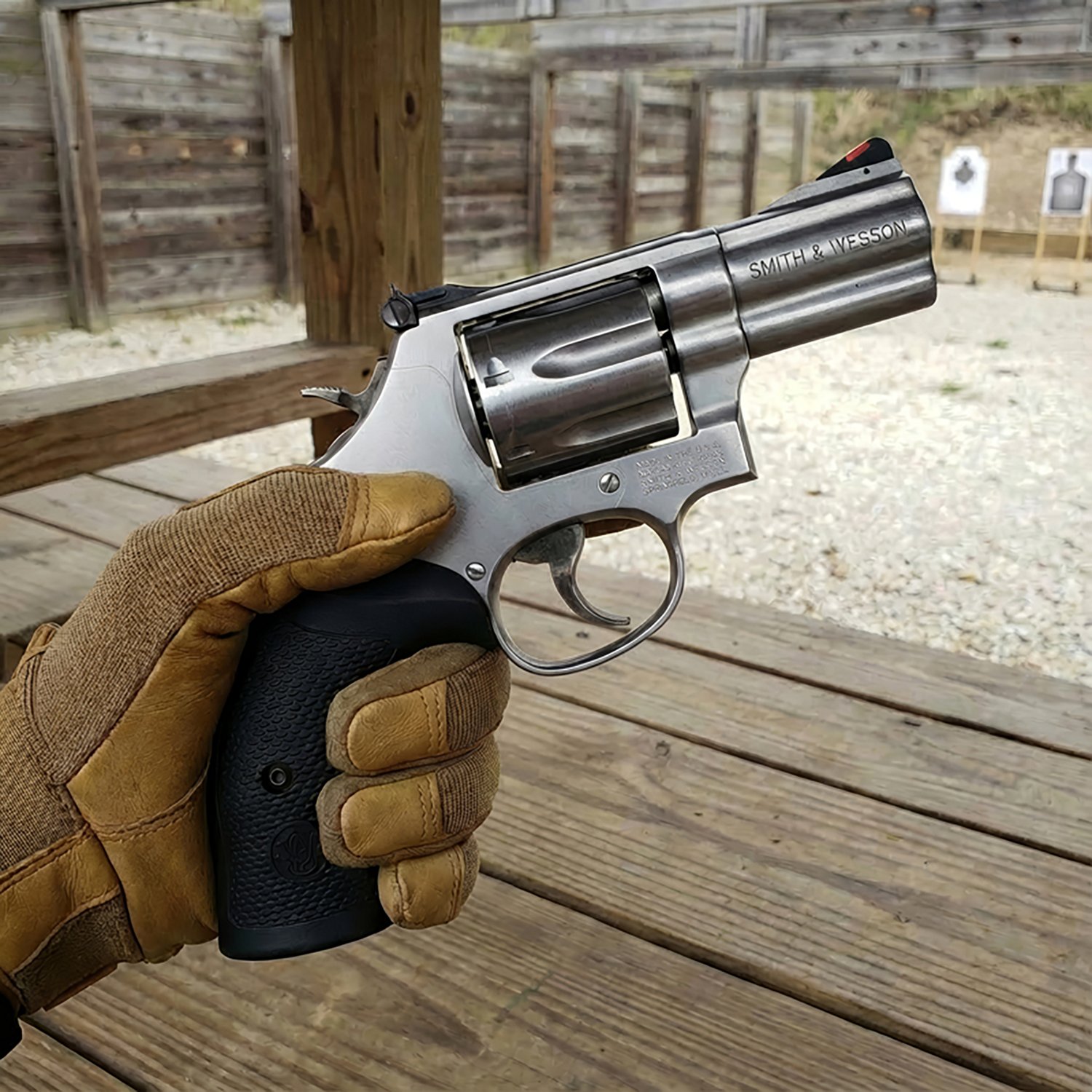 Smith & Wesson 686 Plus .357 Magnum Revolver - view number 7