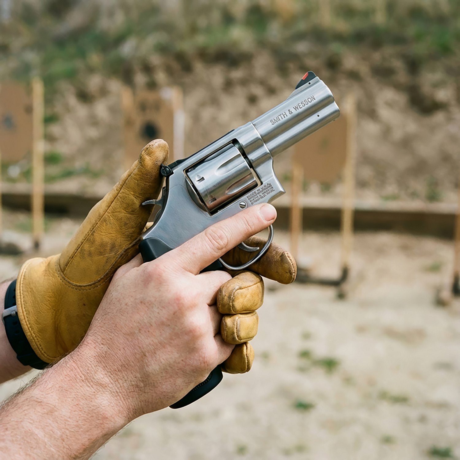 Smith & Wesson Model 686 Plus .357 Magnum/.38 S&W Special +P Revolver - view number 8