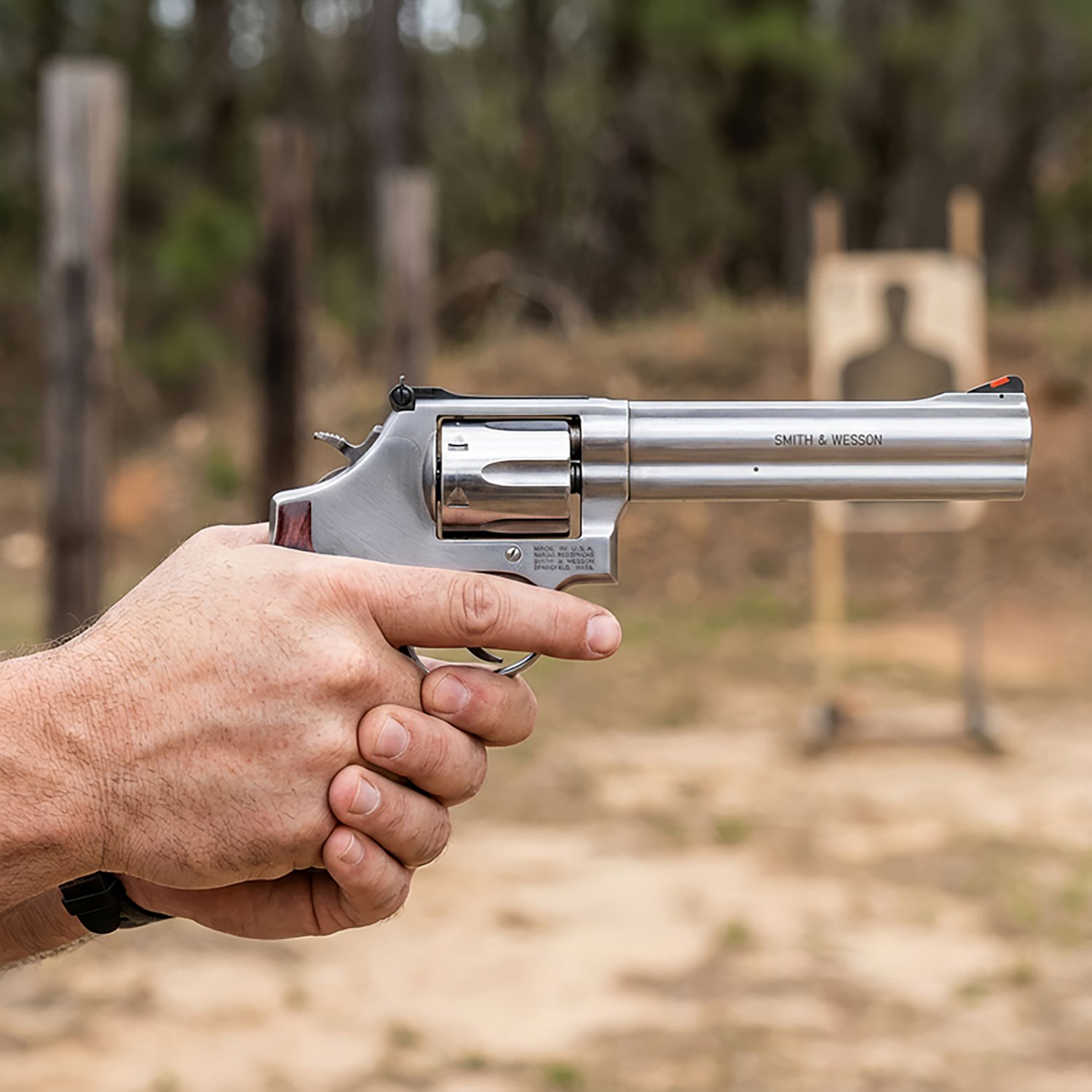 Smith & Wesson 686 Plus Deluxe .357 Magnum/.38 S&W Special +P Revolver                                                           - view number 7