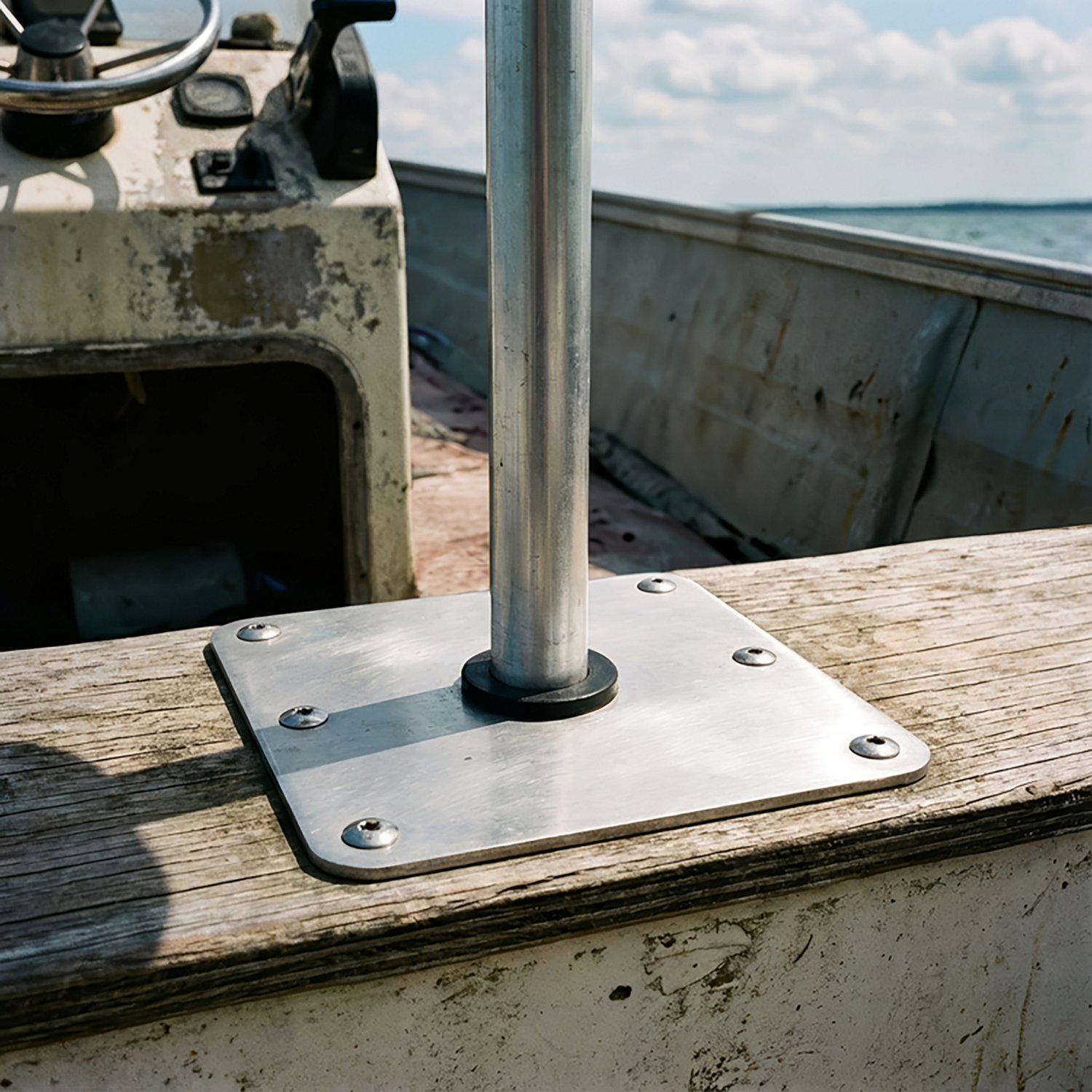 Marine Raider 7 in x 7 in Stainless Steel Base - view number 3