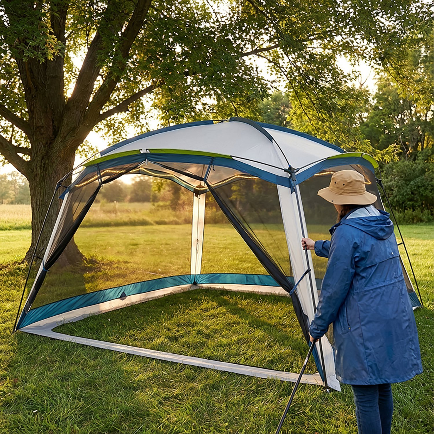 Magellan Outdoors 12 ft x 12 ft Lighted Screen House - view number 5