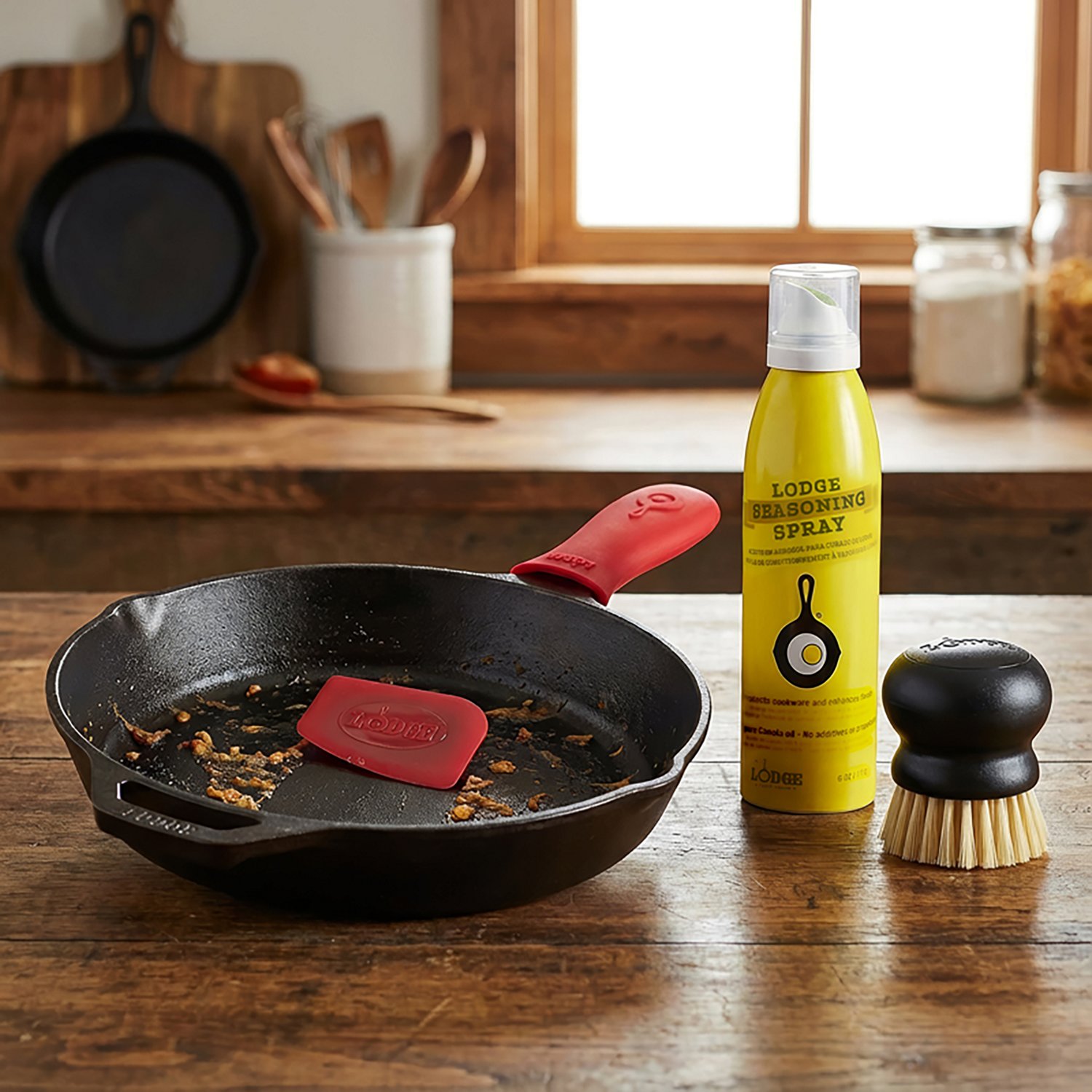 Lodge Seasoned Cast Iron Care Kit                                                                                                - view number 3