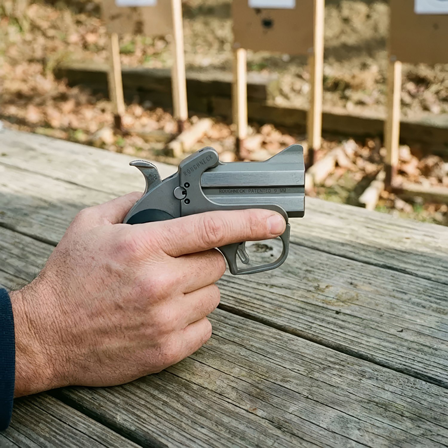 Bond Arms Roughneck 9 mm Luger Derringer Pistol - view number 4