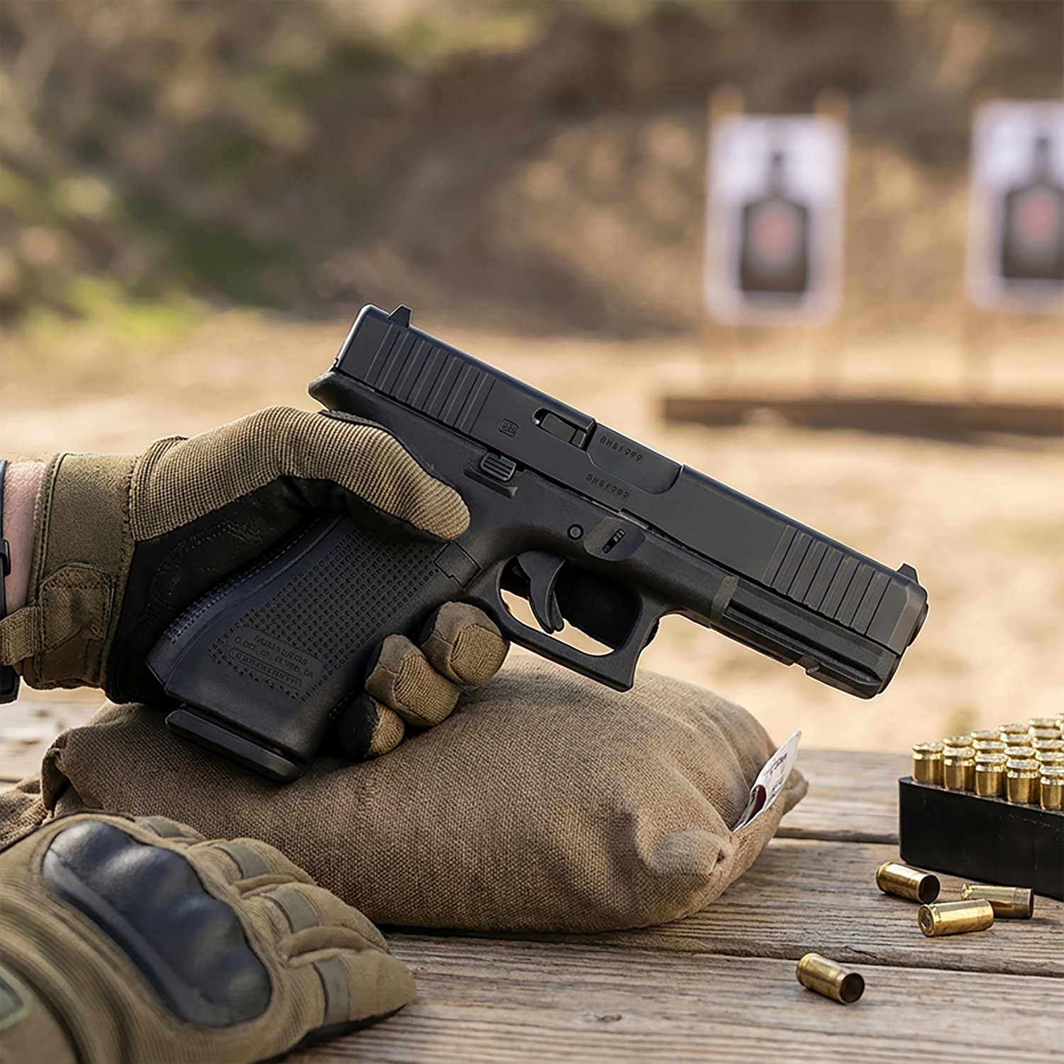 GLOCK 22 - G22 GEN5 Semiautomatic .40 S&W Centerfire Pistol - view number 7