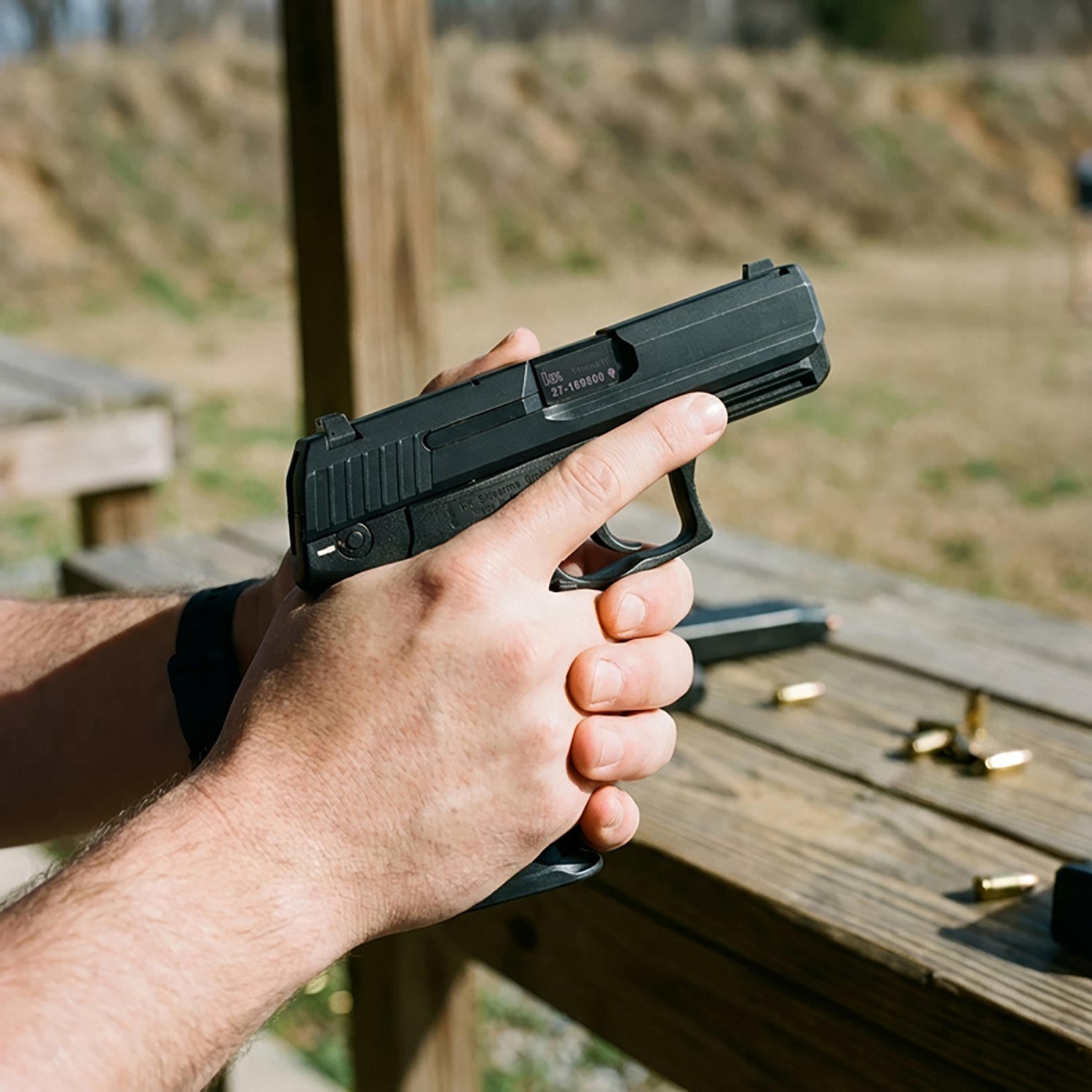 Heckler & Koch USP Compact V1 9mm Luger Pistol - view number 3