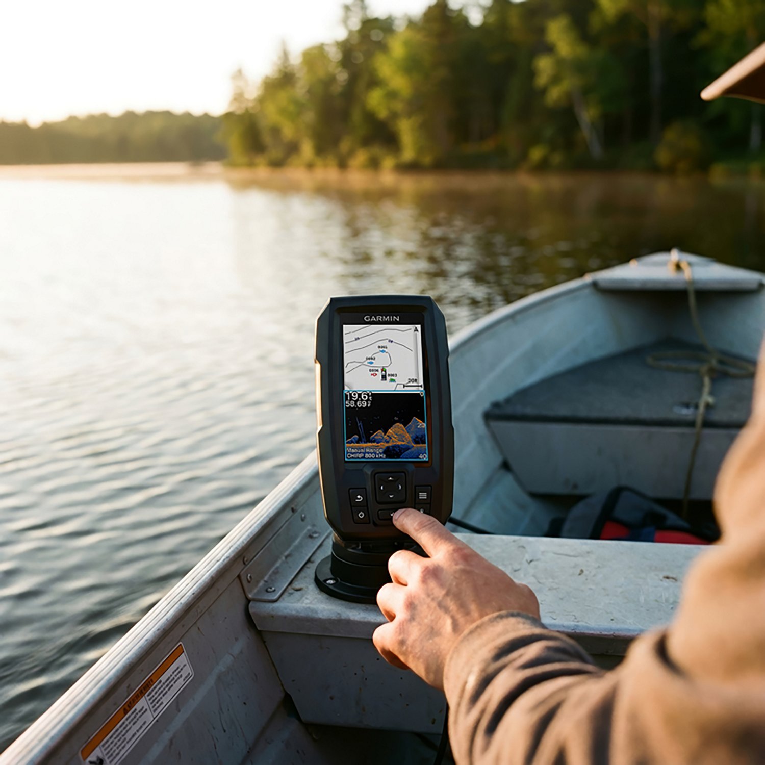 Garmin STRIKER Vivid 4cv Fishfinder w/ GT20-TM Transducer - view number 6