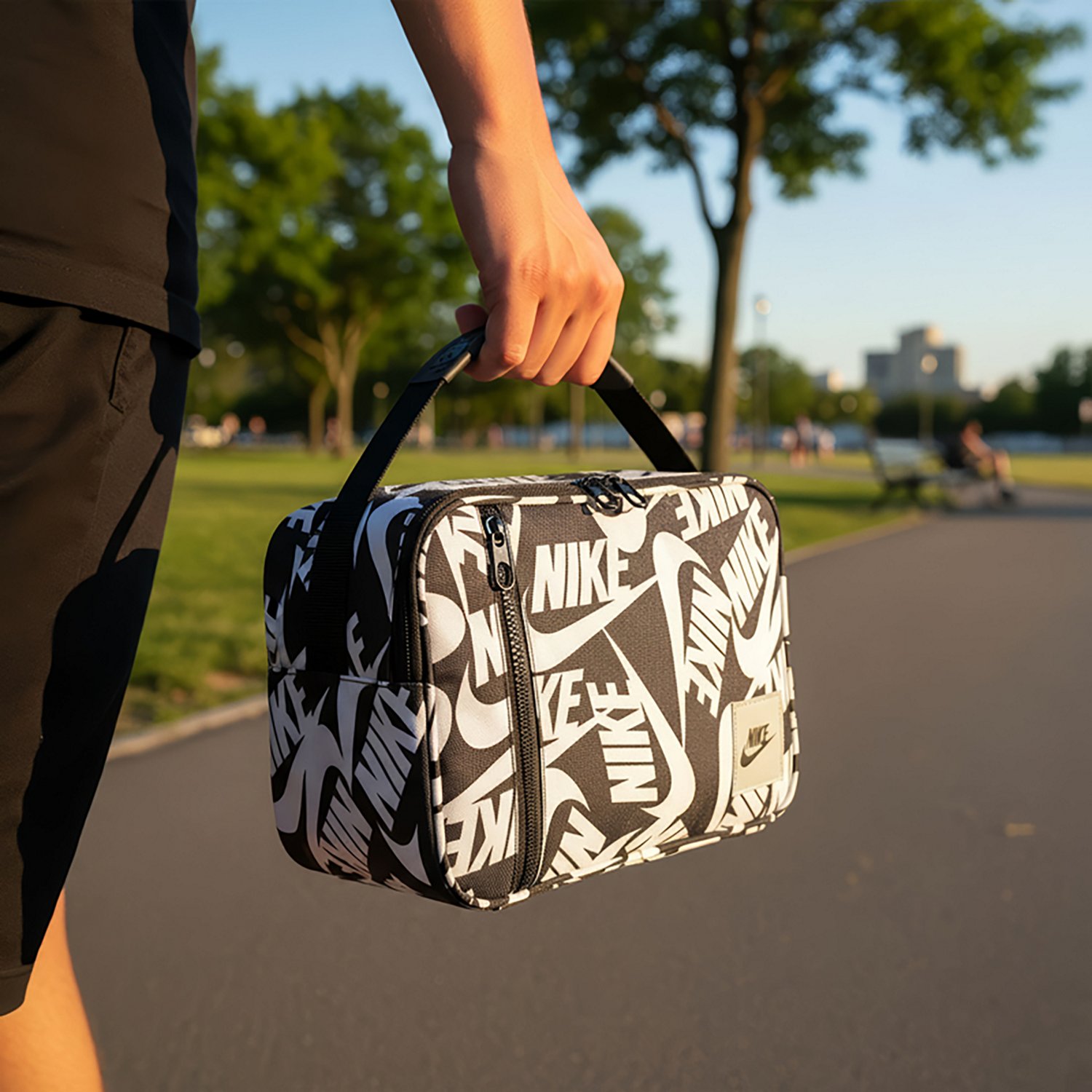 Nike Futura Hard Liner Lunch Bag                                                                                                 - view number 8