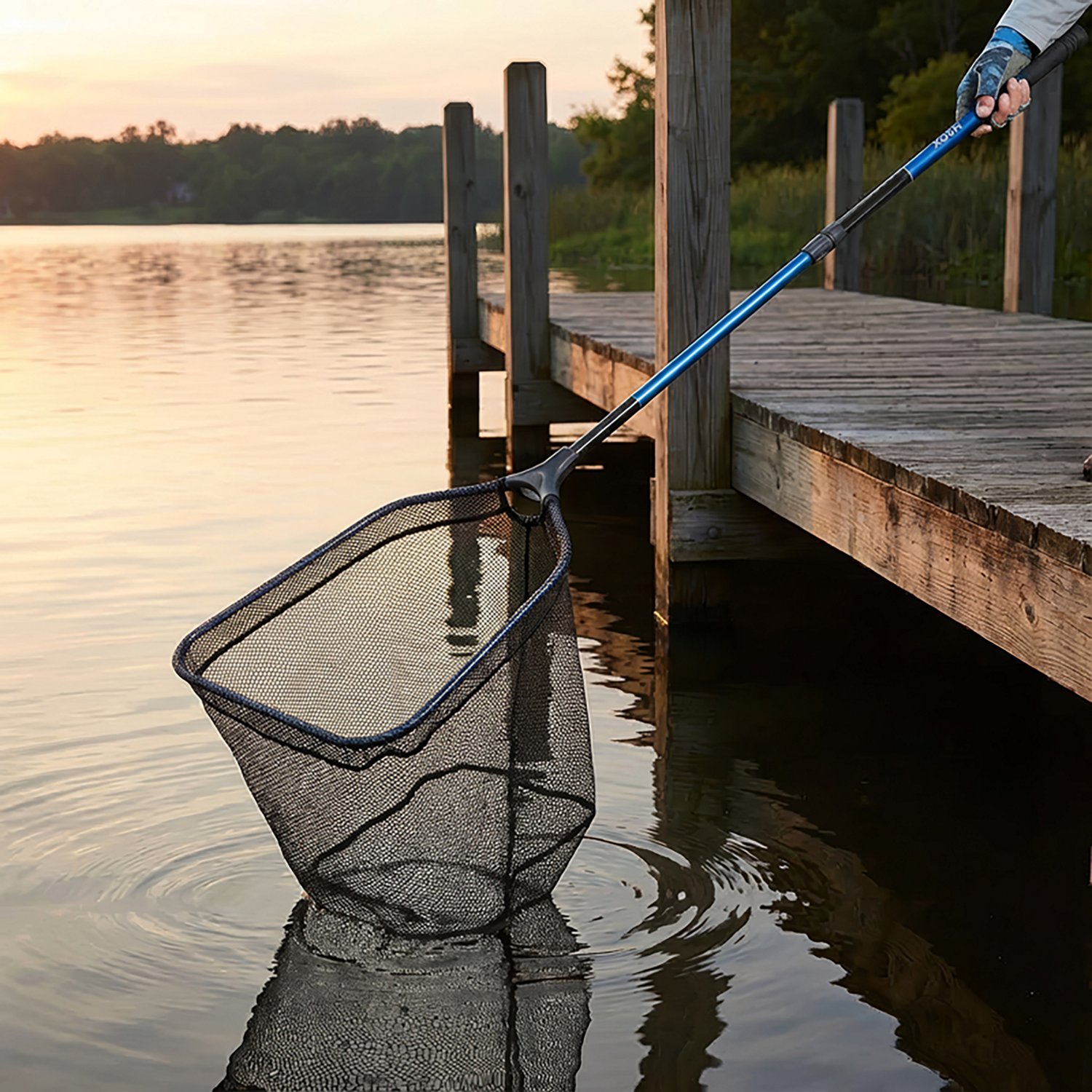 H2OX Carbon Handle Lighted Landing Net                                                                                           - view number 2