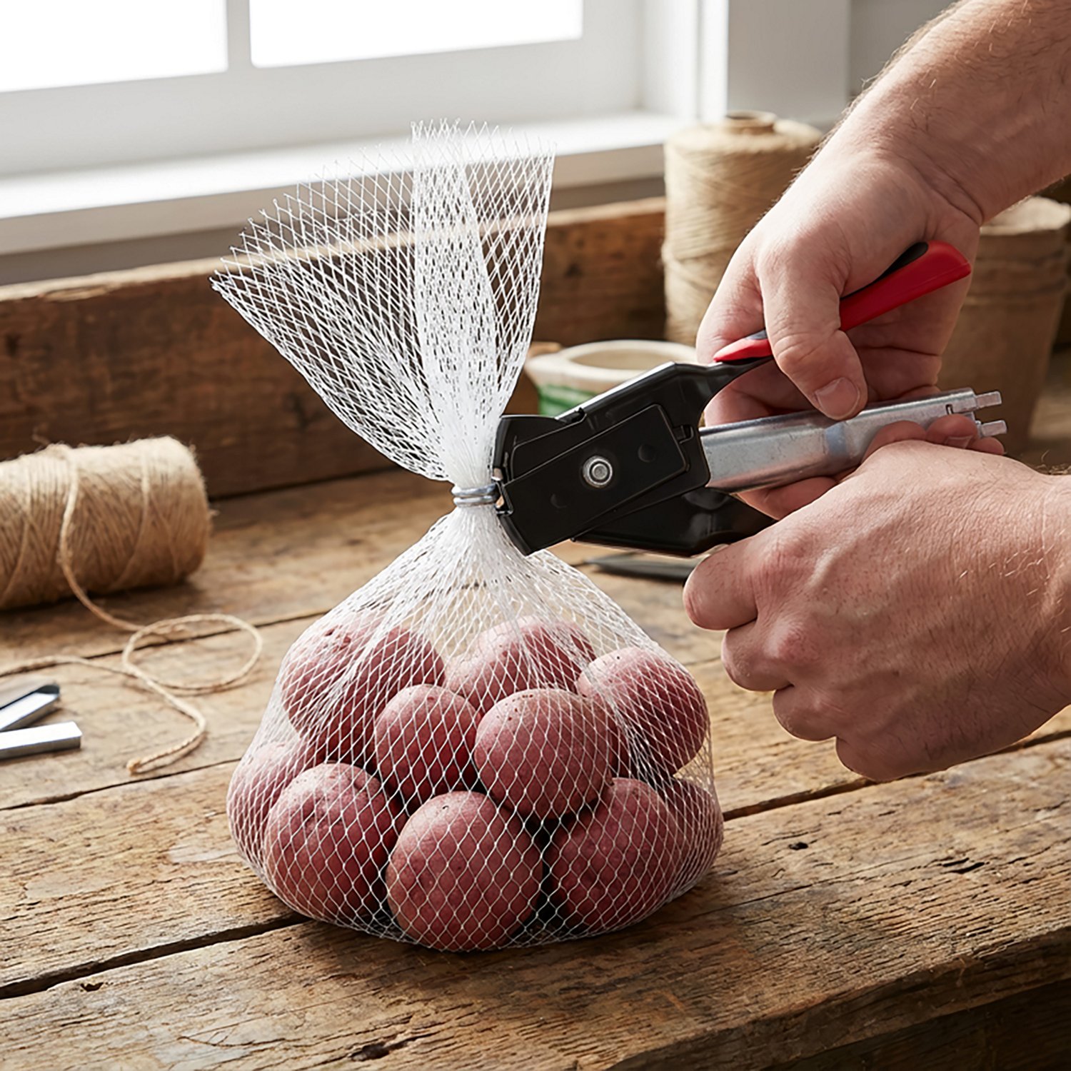 Game Winner Hog Ring Pliers - view number 4