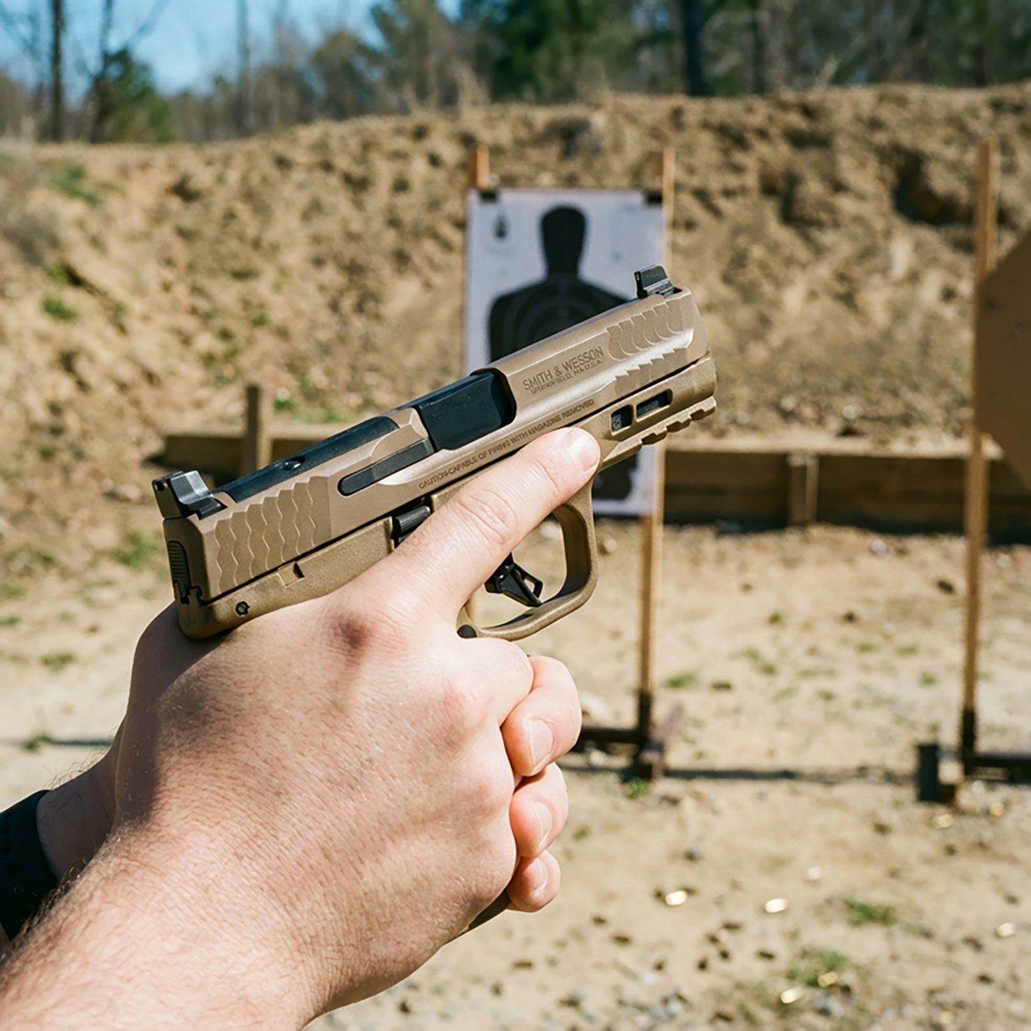 Smith & Wesson M&P9 M2.0 9mm Luger Compact Optic-Ready Striker-Fired Pistol - view number 3