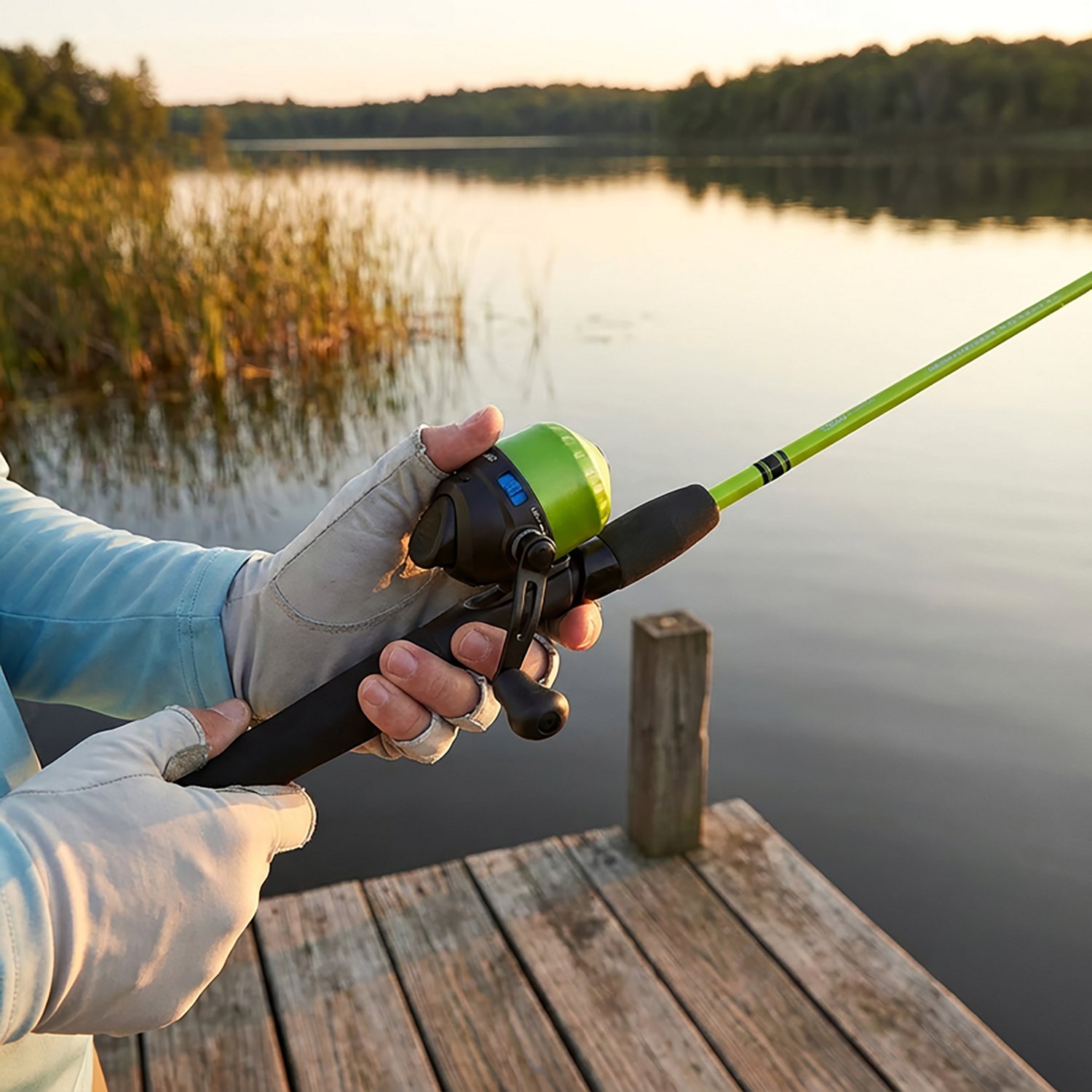 Crappie Thunder Spincast Rod And Reel Combo                                                                                      - view number 4