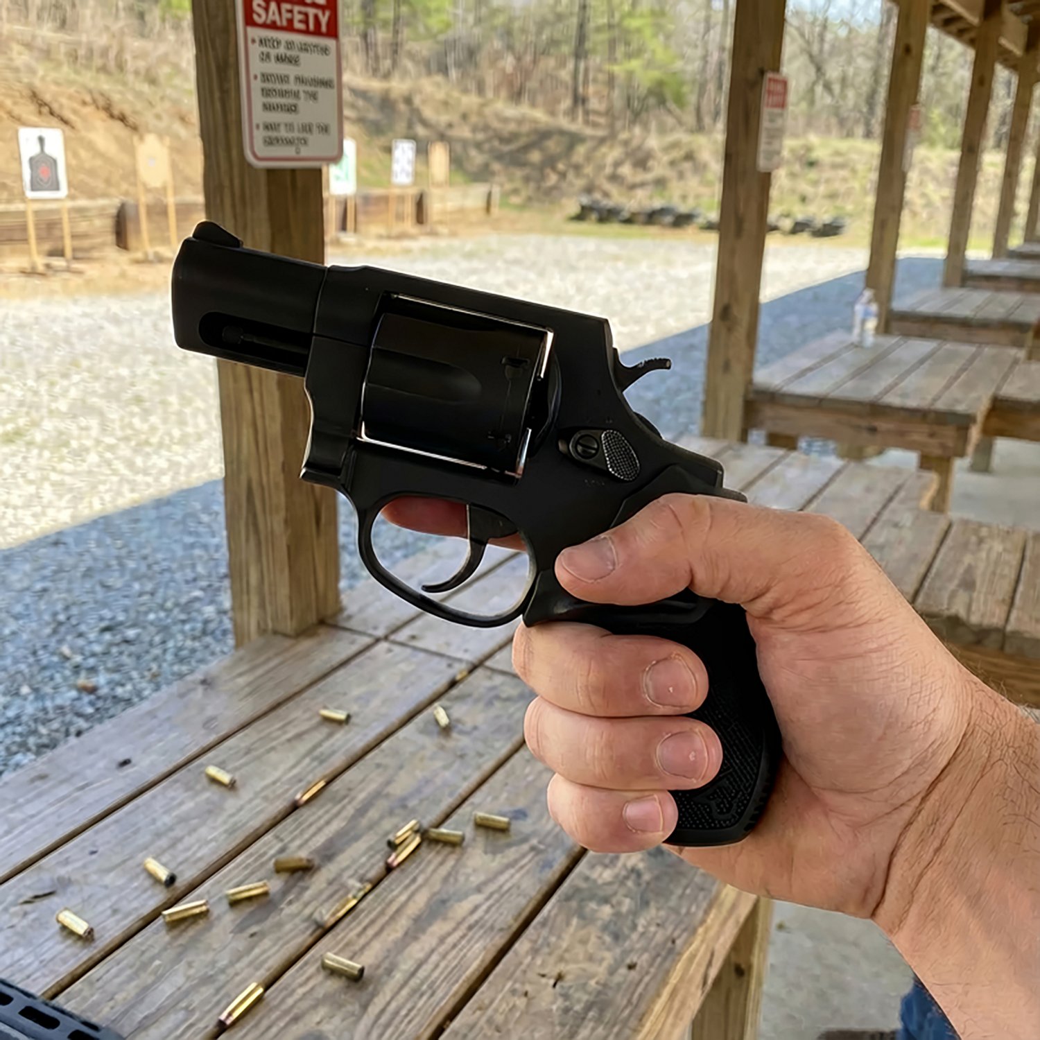 Taurus Model 856 UL 38SPCL Revolver - view number 3