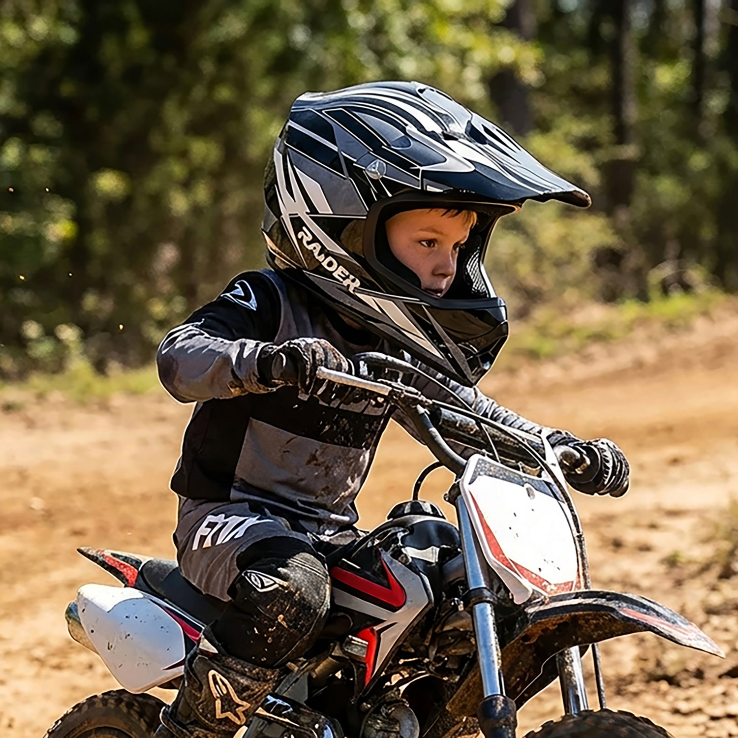 Raider Powersports Youth X3 MX Helmet - view number 7