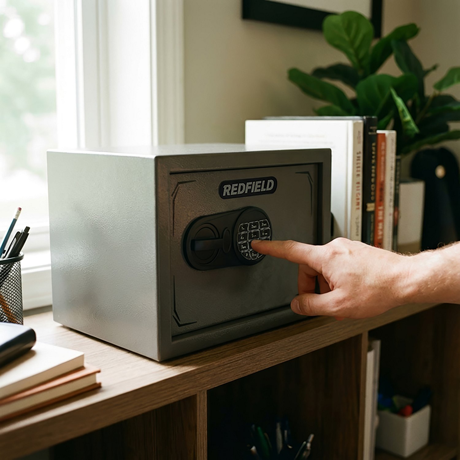 Redfield Personal Office Safe - view number 6