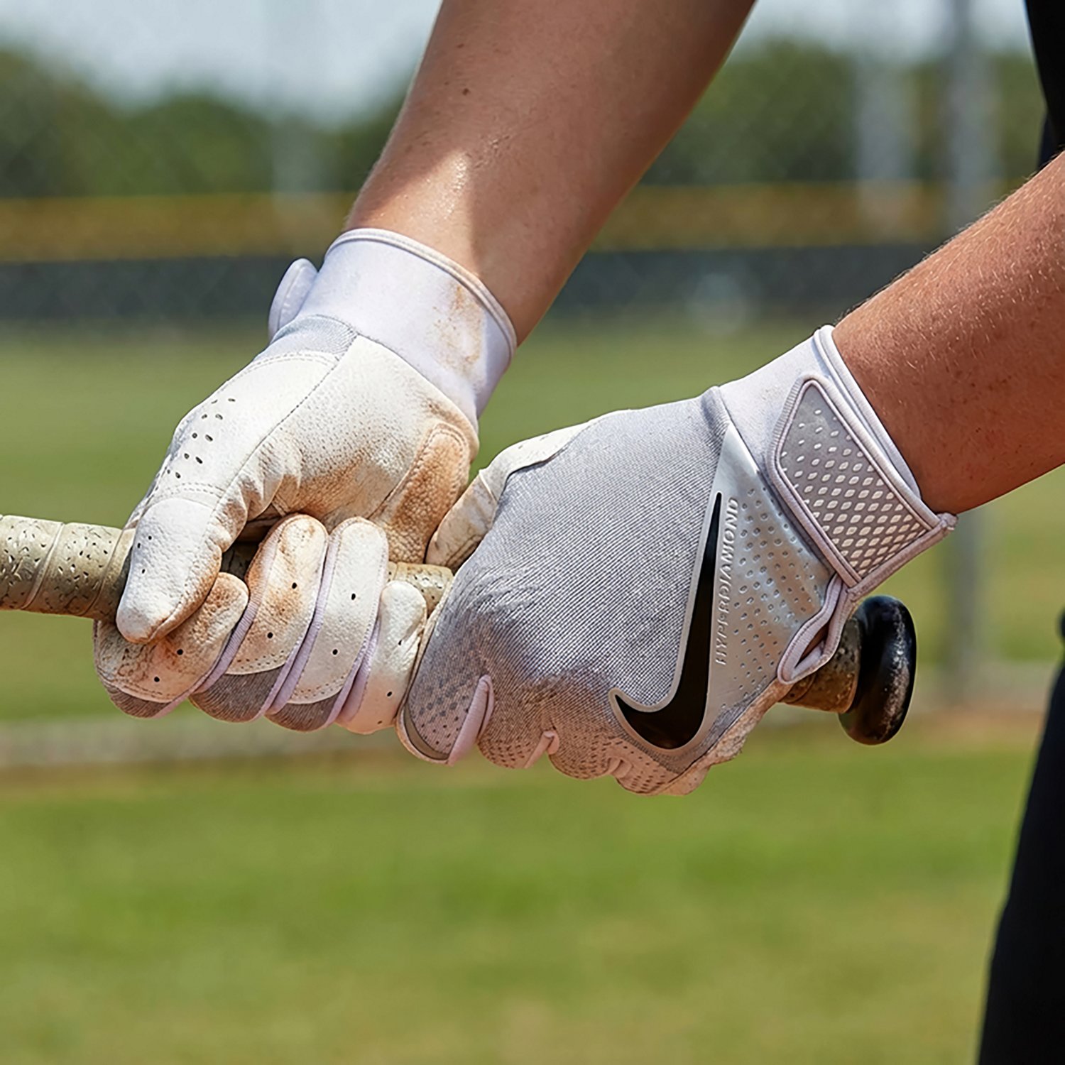Nike Women's Hyperdiamond 3.0 Batting Glove                                                                                      - view number 4