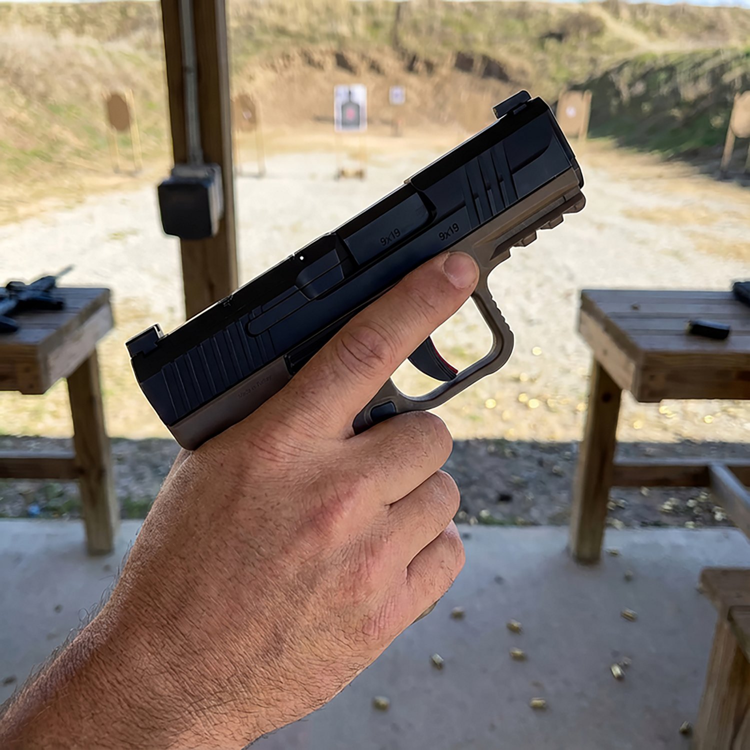 Canik METE MC9 Two-Tone 9mm Handgun Bundle - view number 4
