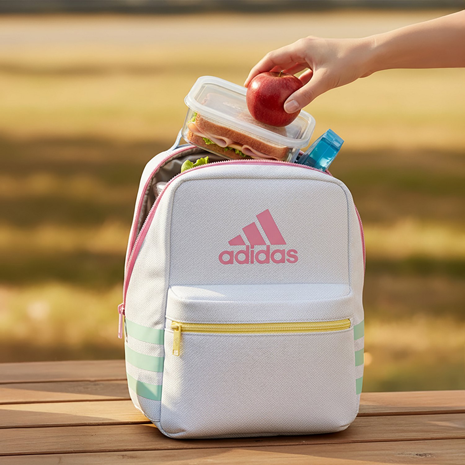 adidas Santiago 3 Lunch Bag - view number 7