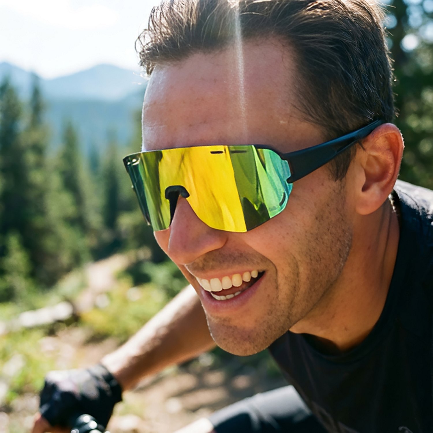 PUGS Adults' Elite Rad Shield Sunglasses                                                                                         - view number 2