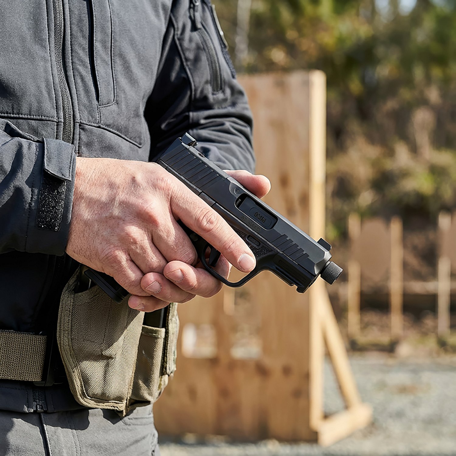 Kimber R7 Mako 9mm Handgun - view number 3