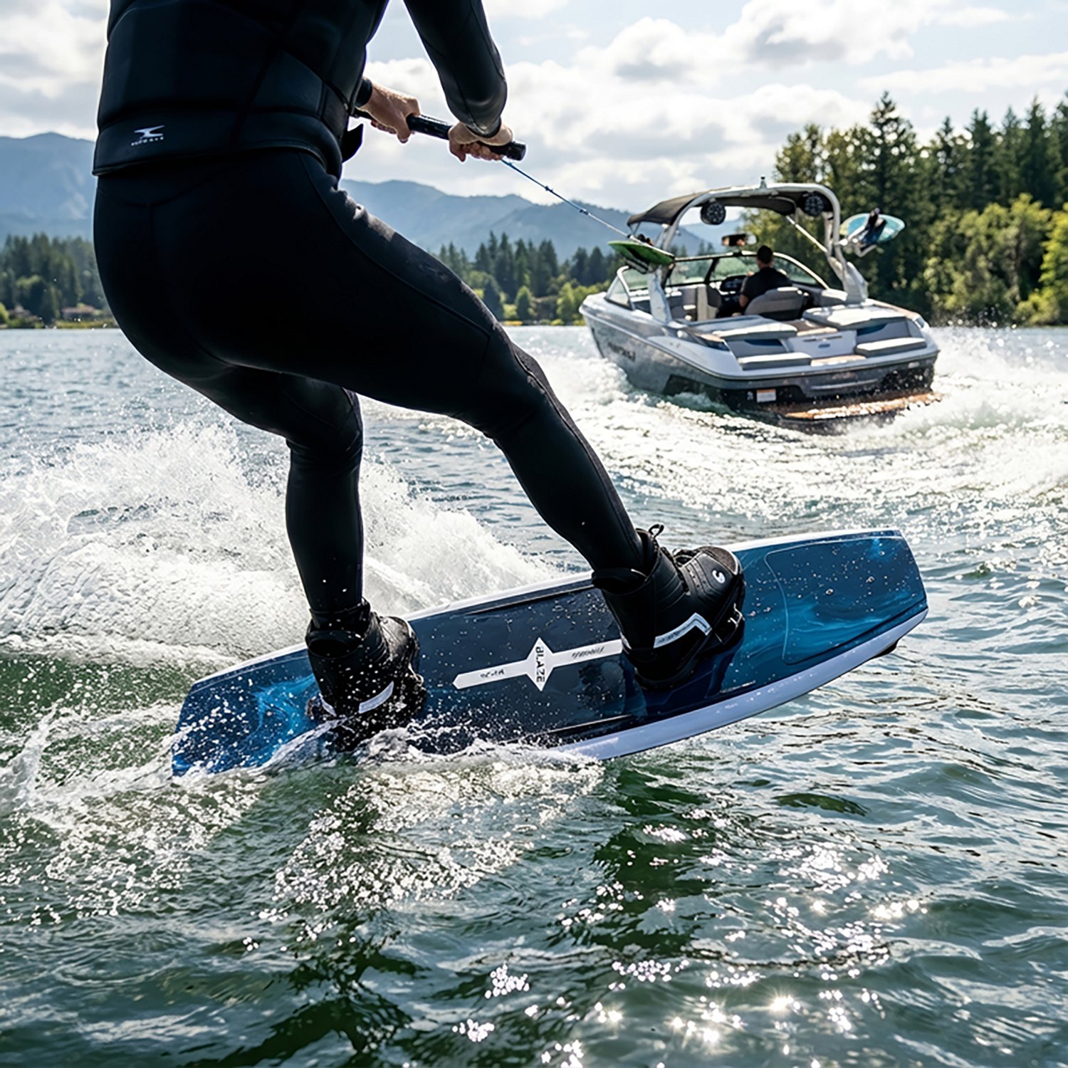 Connelly Blaze Wakeboard with Hale Binding  - view number 8